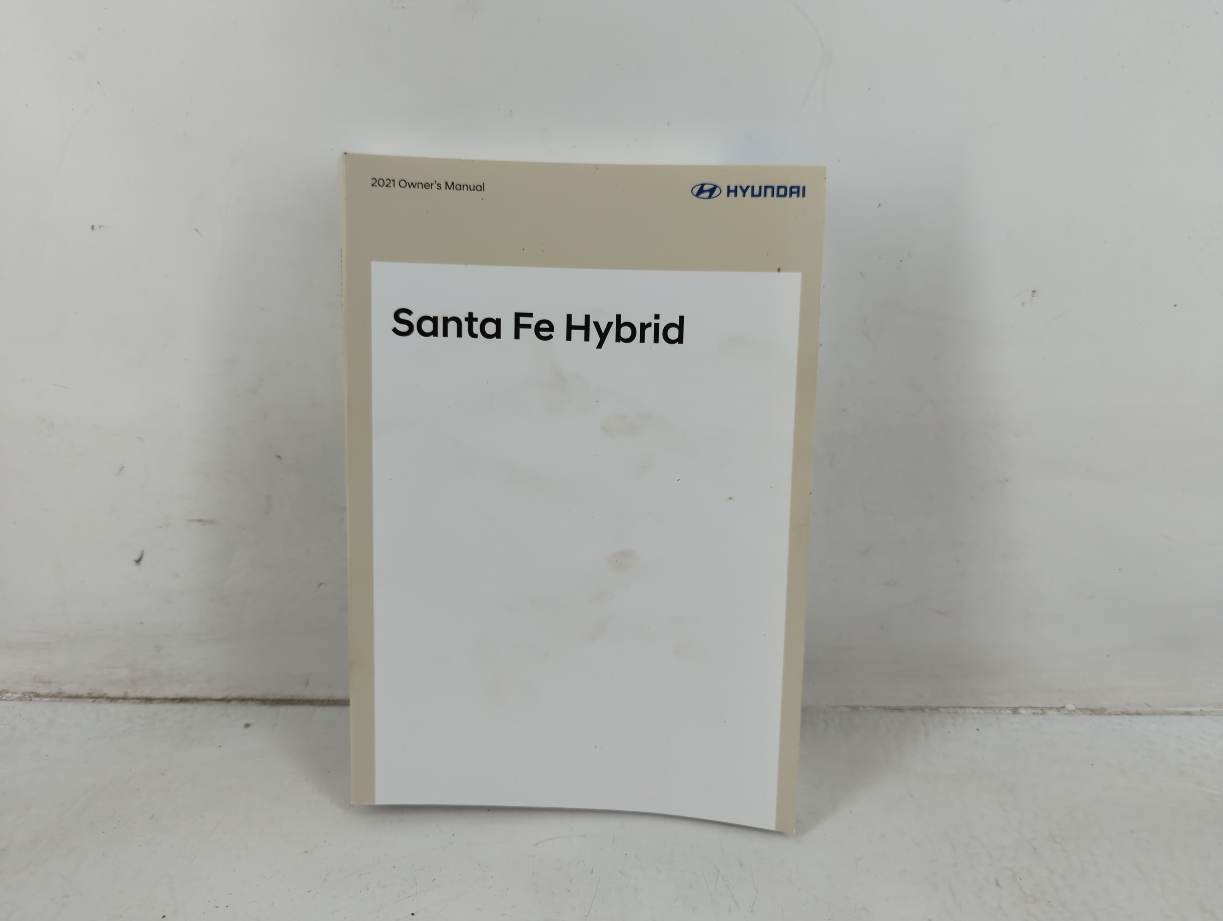 2021 Hyundai Santa Fe Owners Manual Book Guide 692080 - Oemusedautoparts1.com