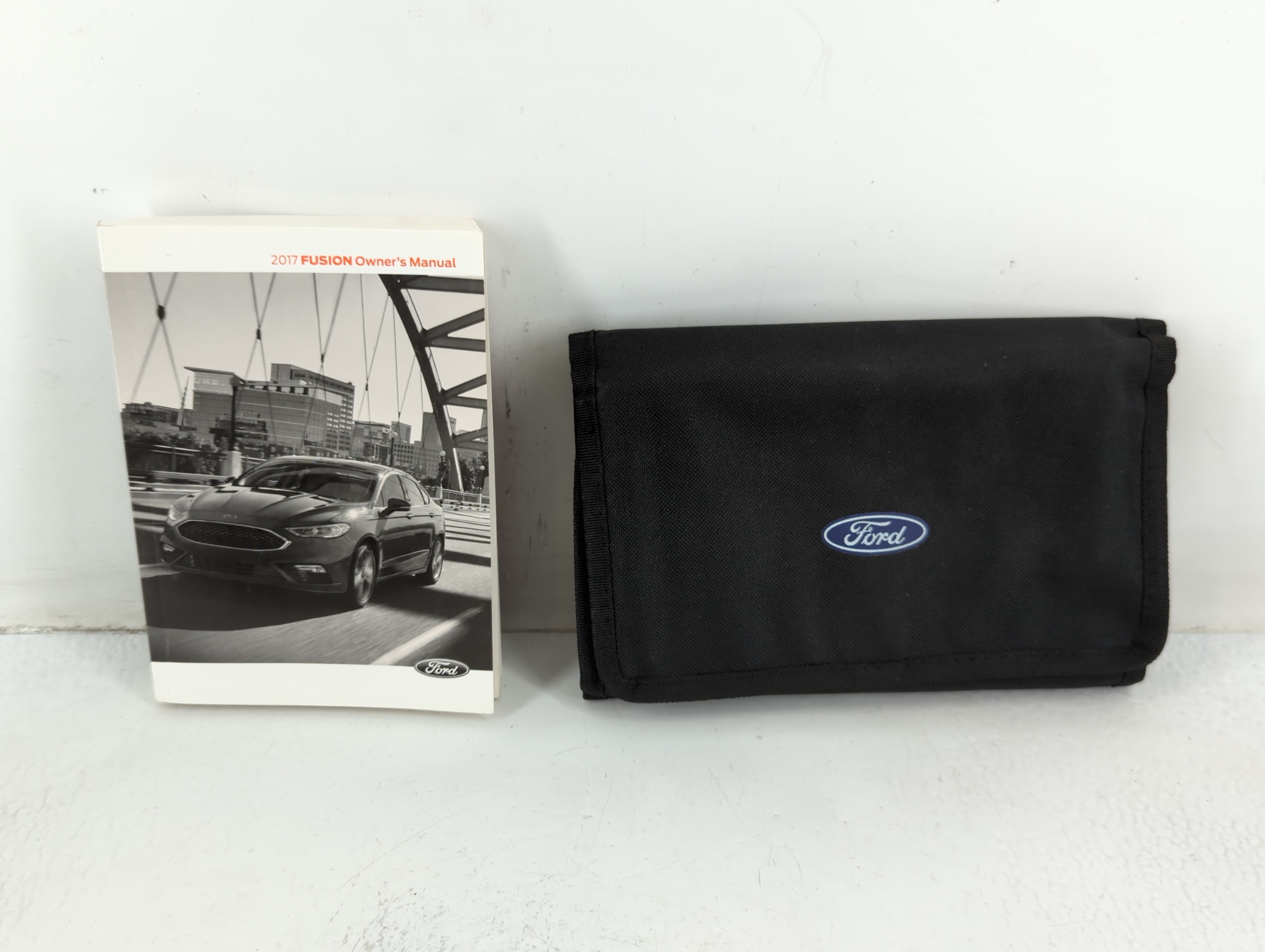 2017 Ford Fusion Owners Manual Book Guide 692176 - Oemusedautoparts1.com