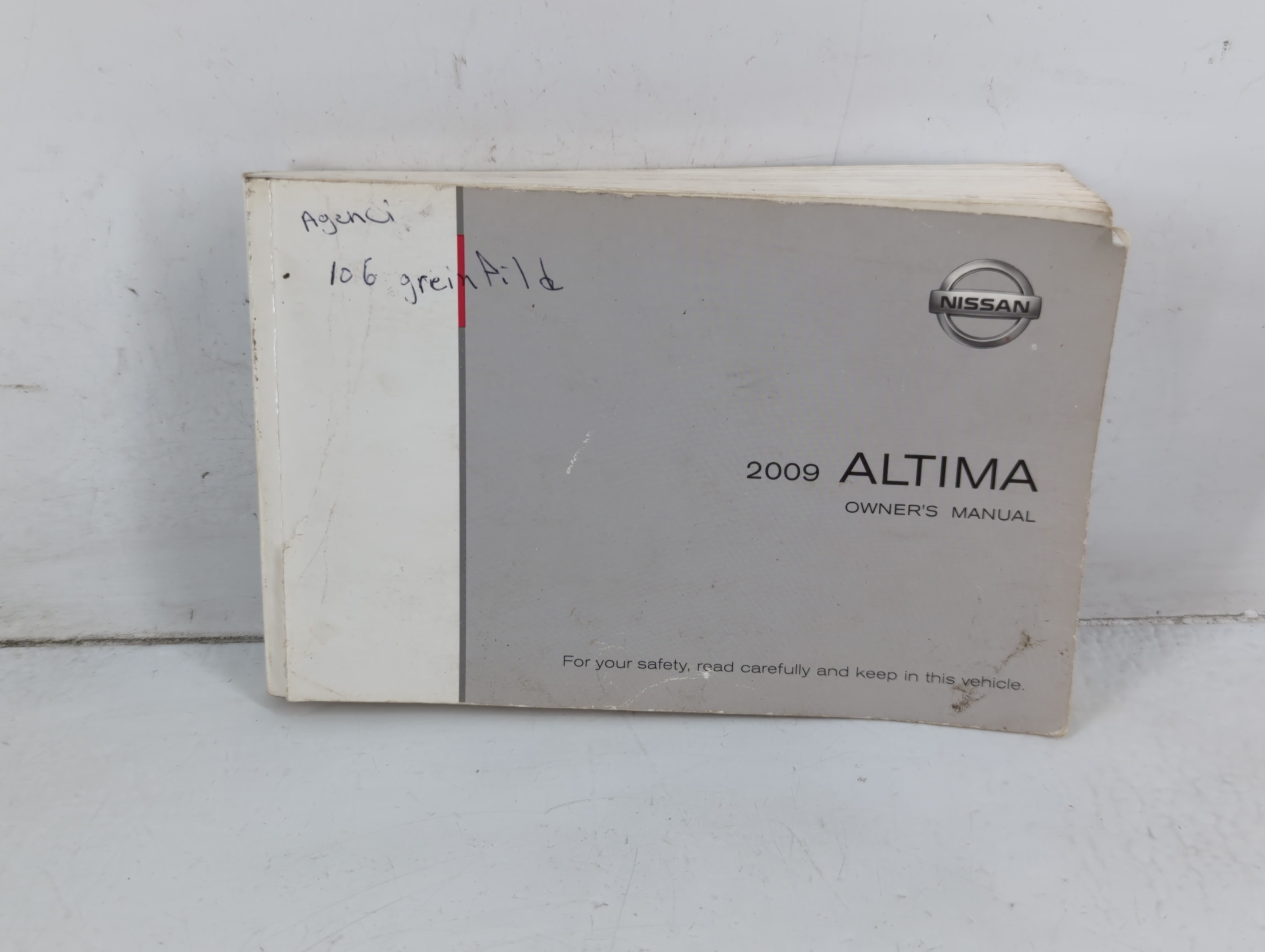 2009 Nissan Altima Owners Manual Book Guide 692212 - Oemusedautoparts1.com