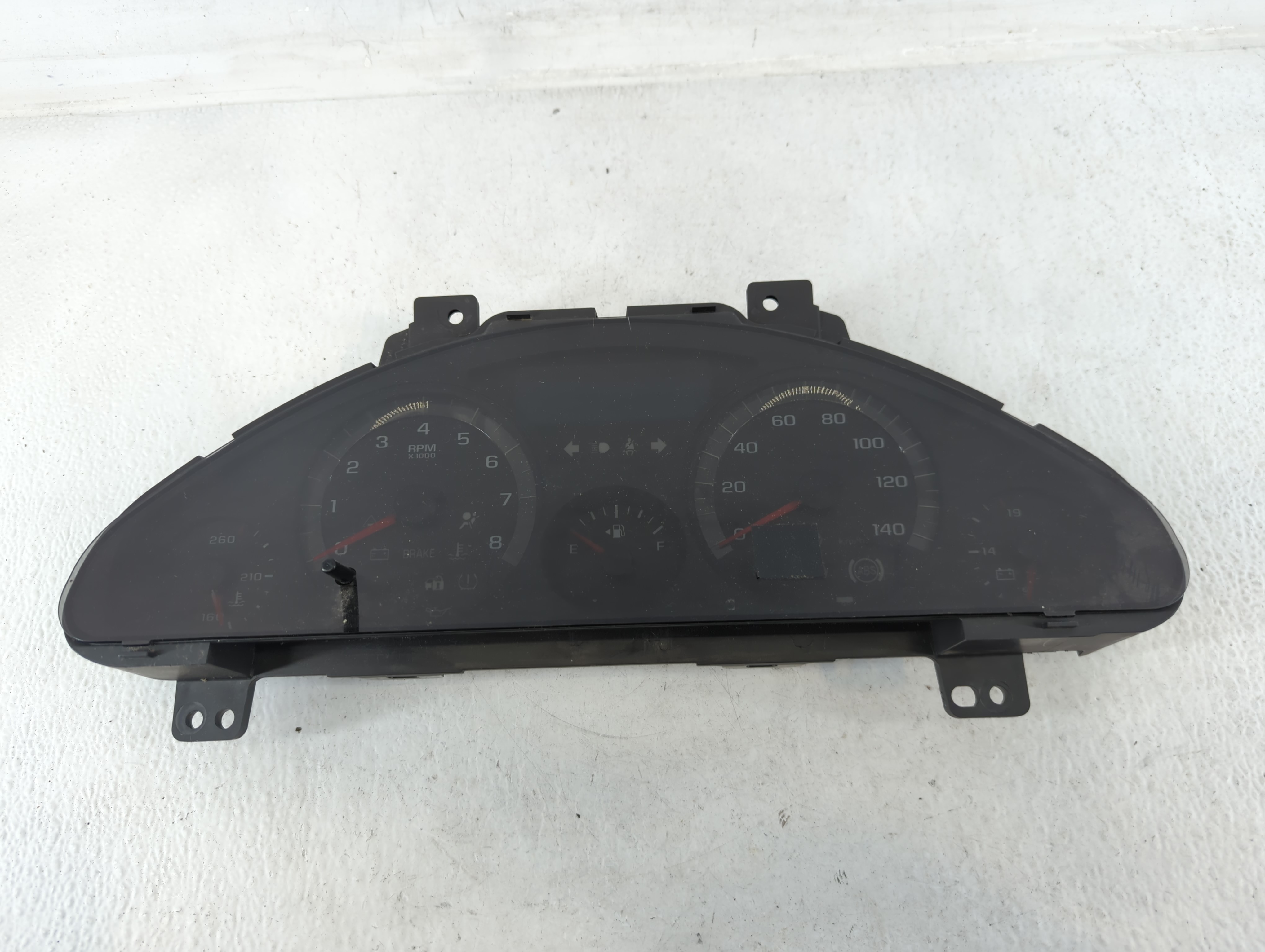 Picture of 2010 Chevrolet Traverse Speedometer Instrument Cluster Gauges 692229