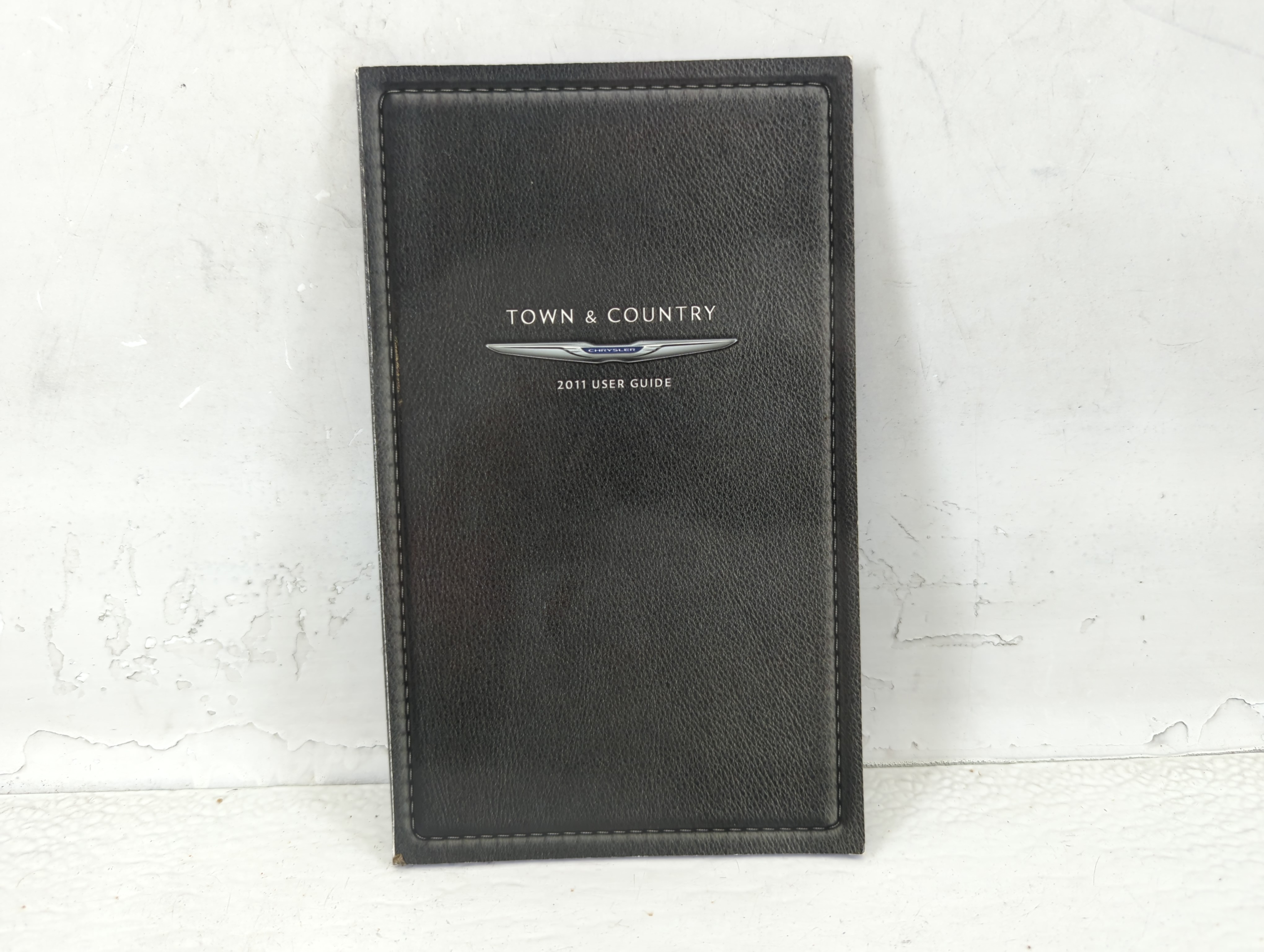 2011 Chrysler Town & Country Owners Manual Book Guide 692321 - Oemusedautoparts1.com
