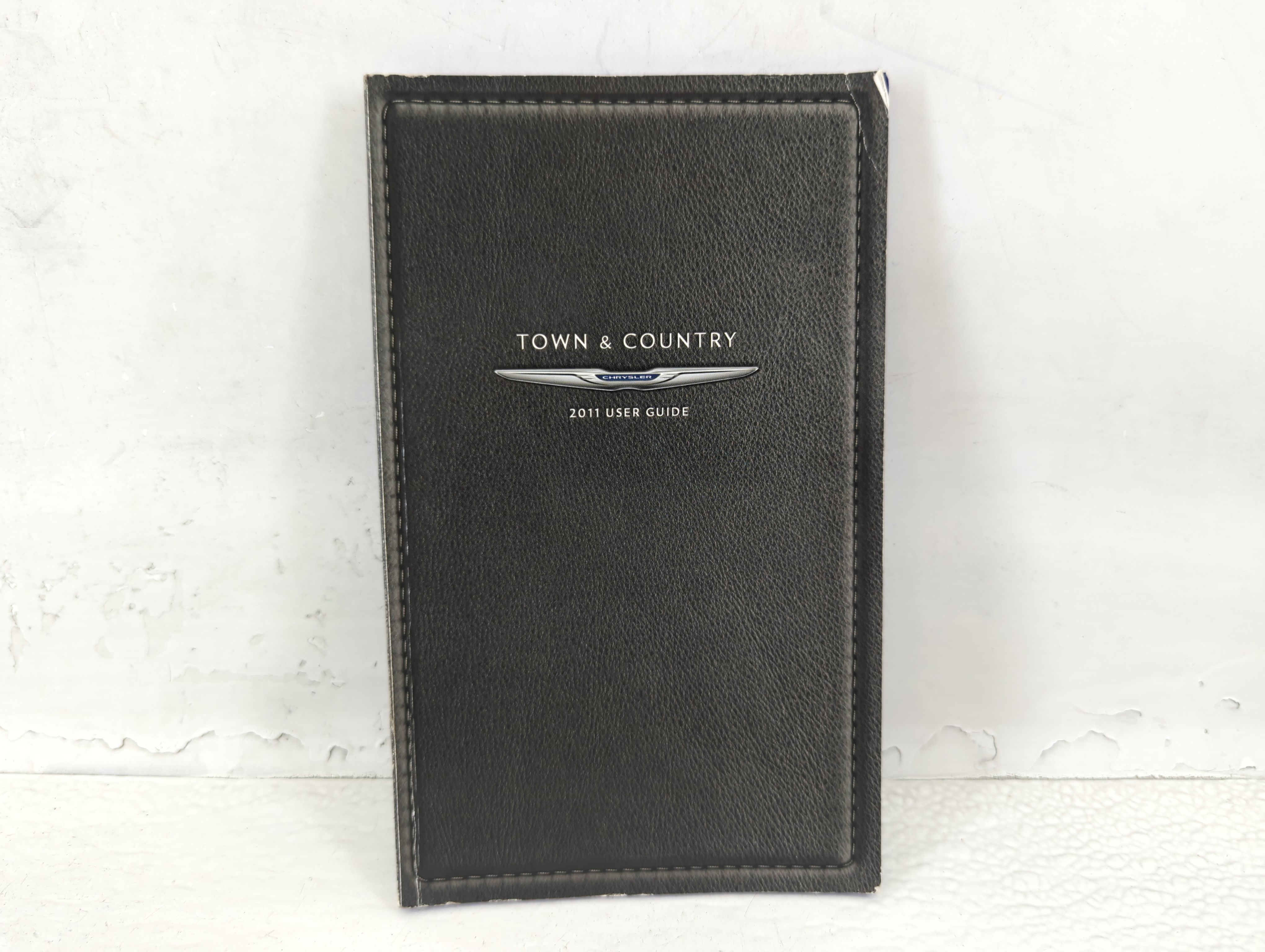 2011 Chrysler Town & Country Owners Manual Book Guide 692373 - Oemusedautoparts1.com