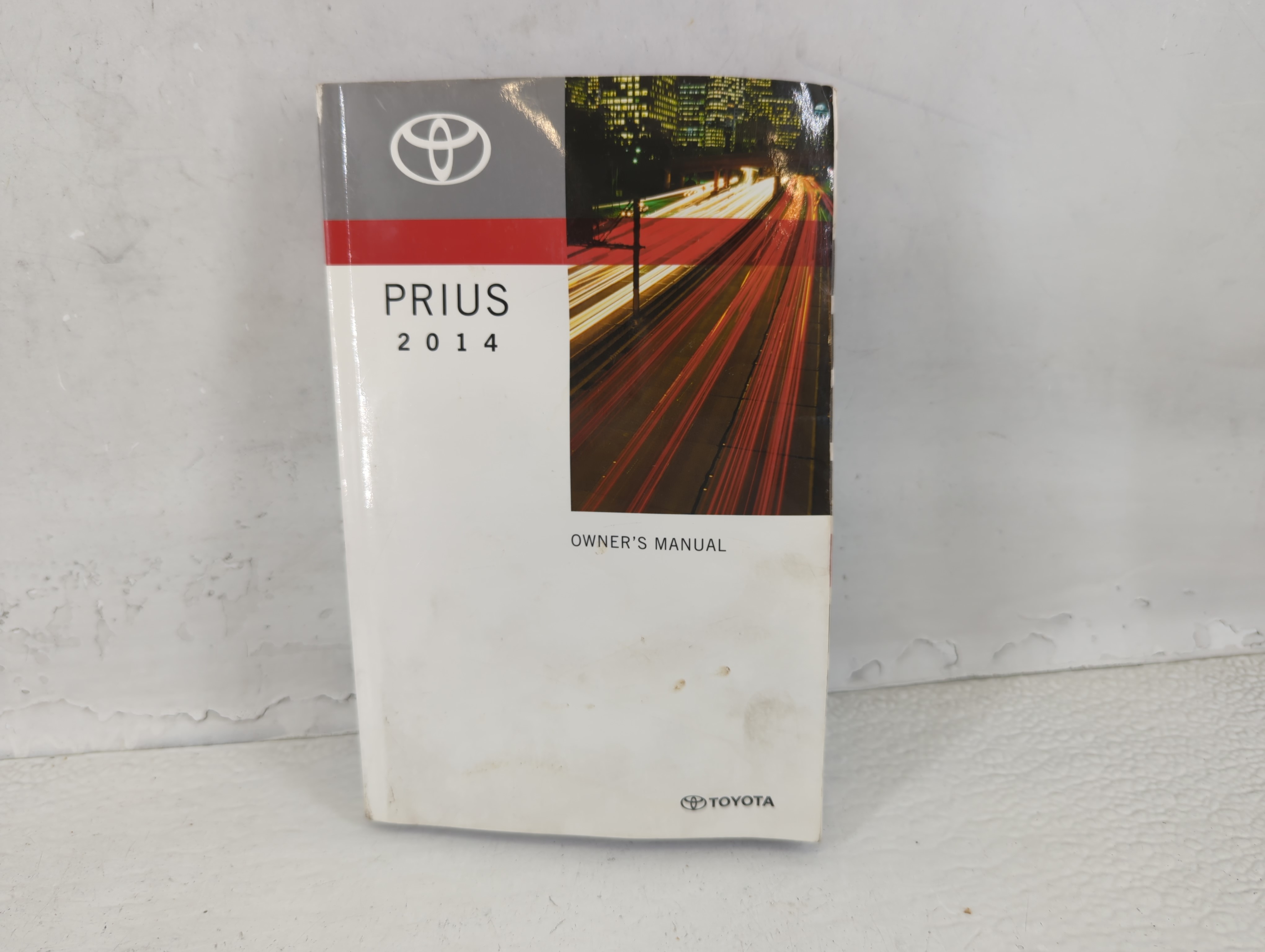 2014 Toyota Prius Owners Manual Book Guide 692382 - Oemusedautoparts1.com