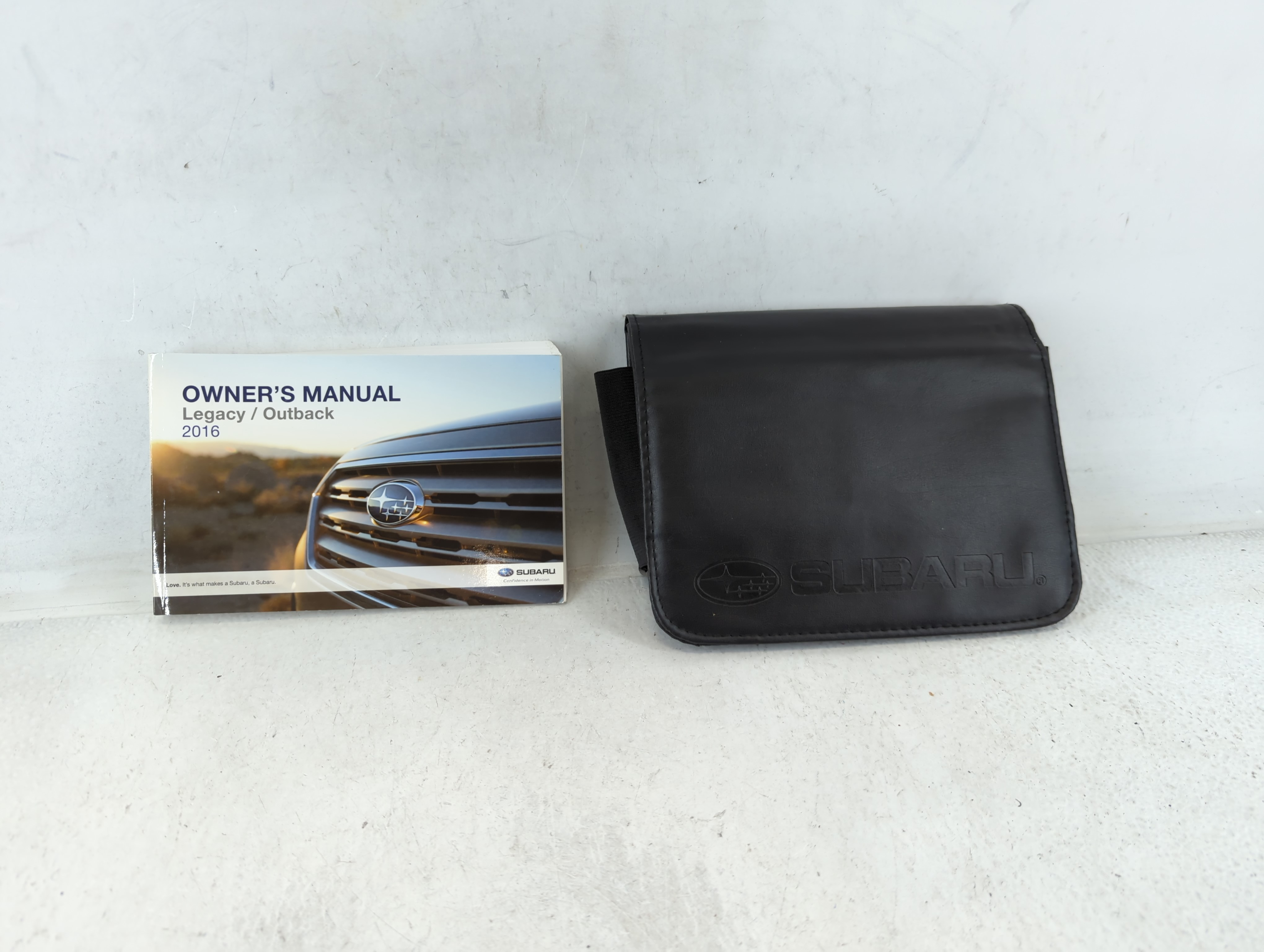 2016 Subaru Legacy Owners Manual Book Guide 692448 - Oemusedautoparts1.com