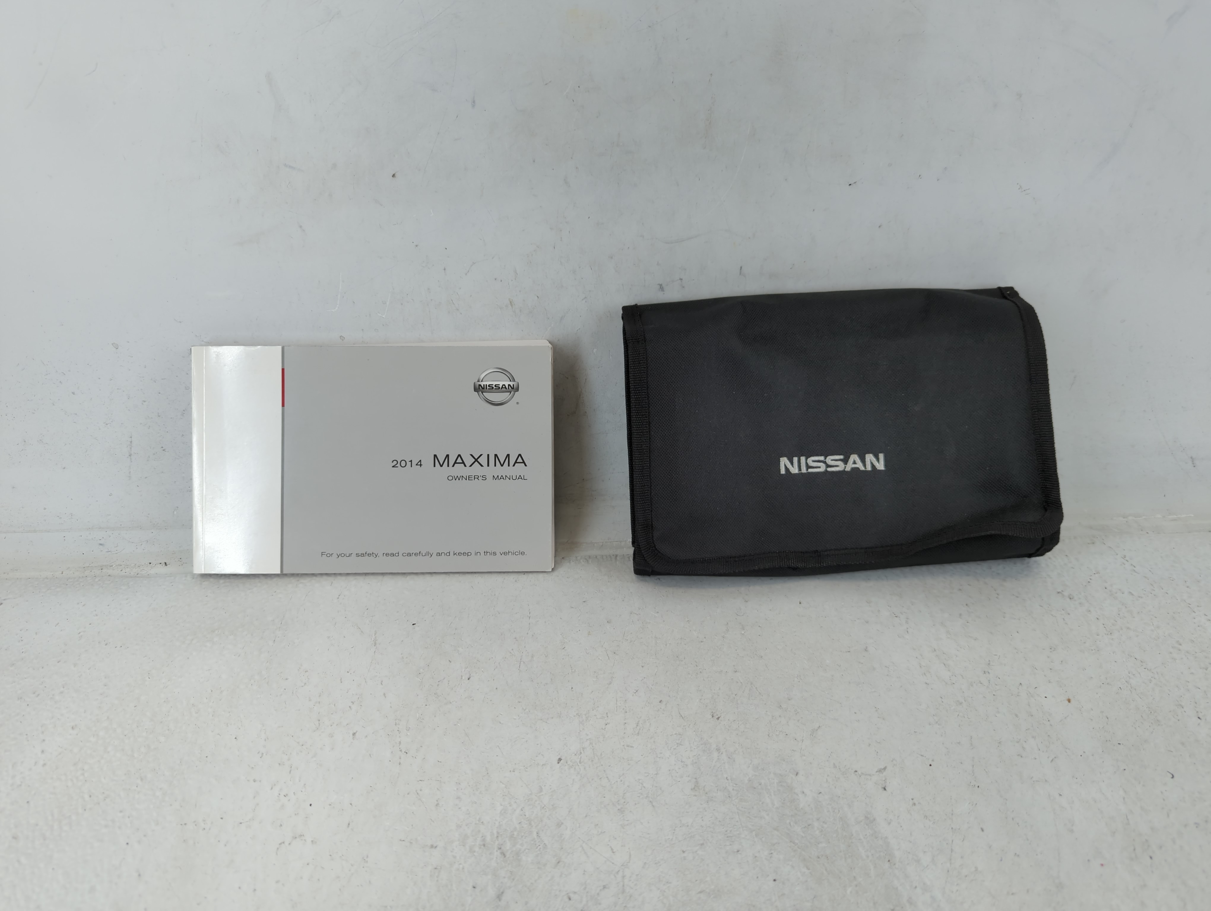 2014 Nissan Maxima Owners Manual Book Guide 692459 - Oemusedautoparts1.com