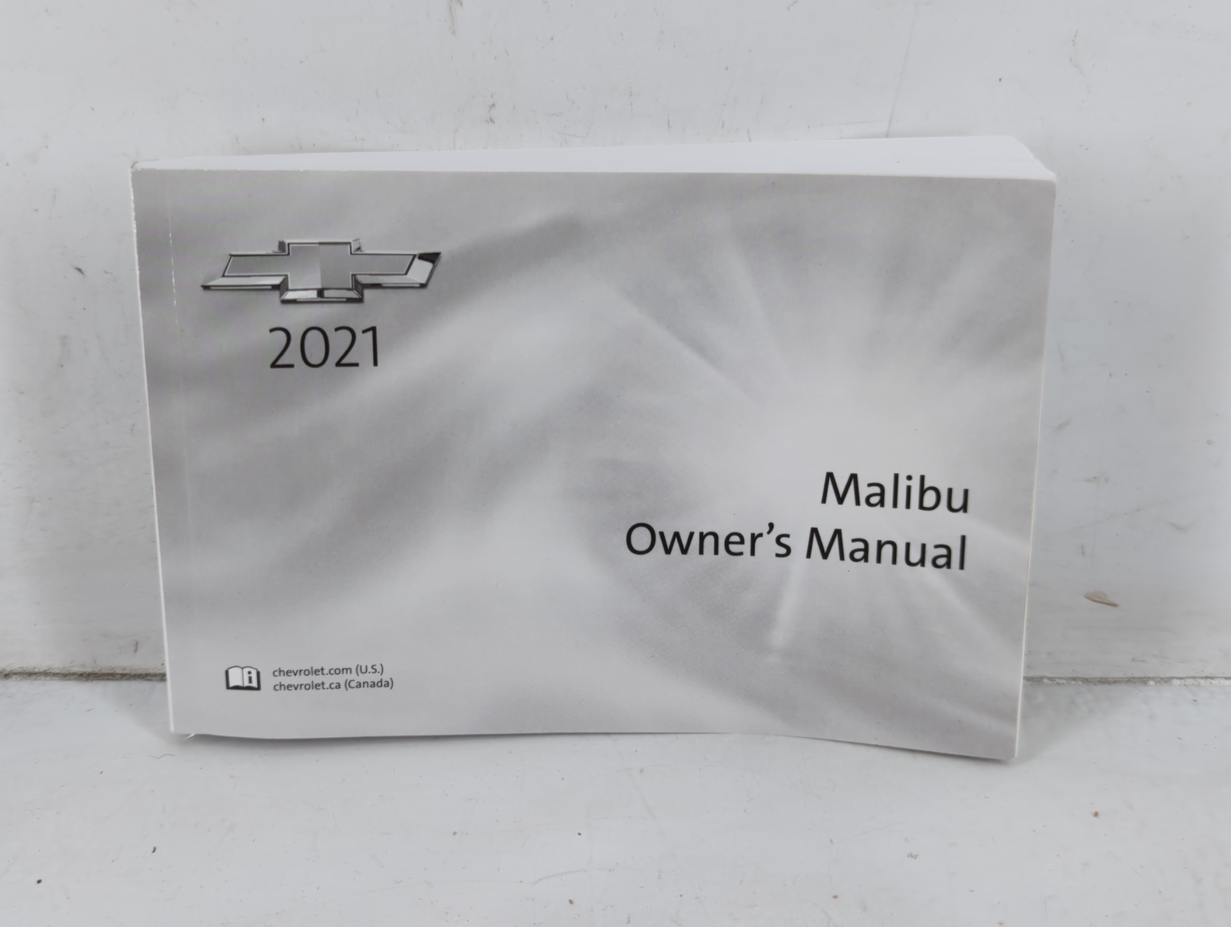 2021 Chevrolet Malibu Owners Manual Book Guide 692491 - Oemusedautoparts1.com