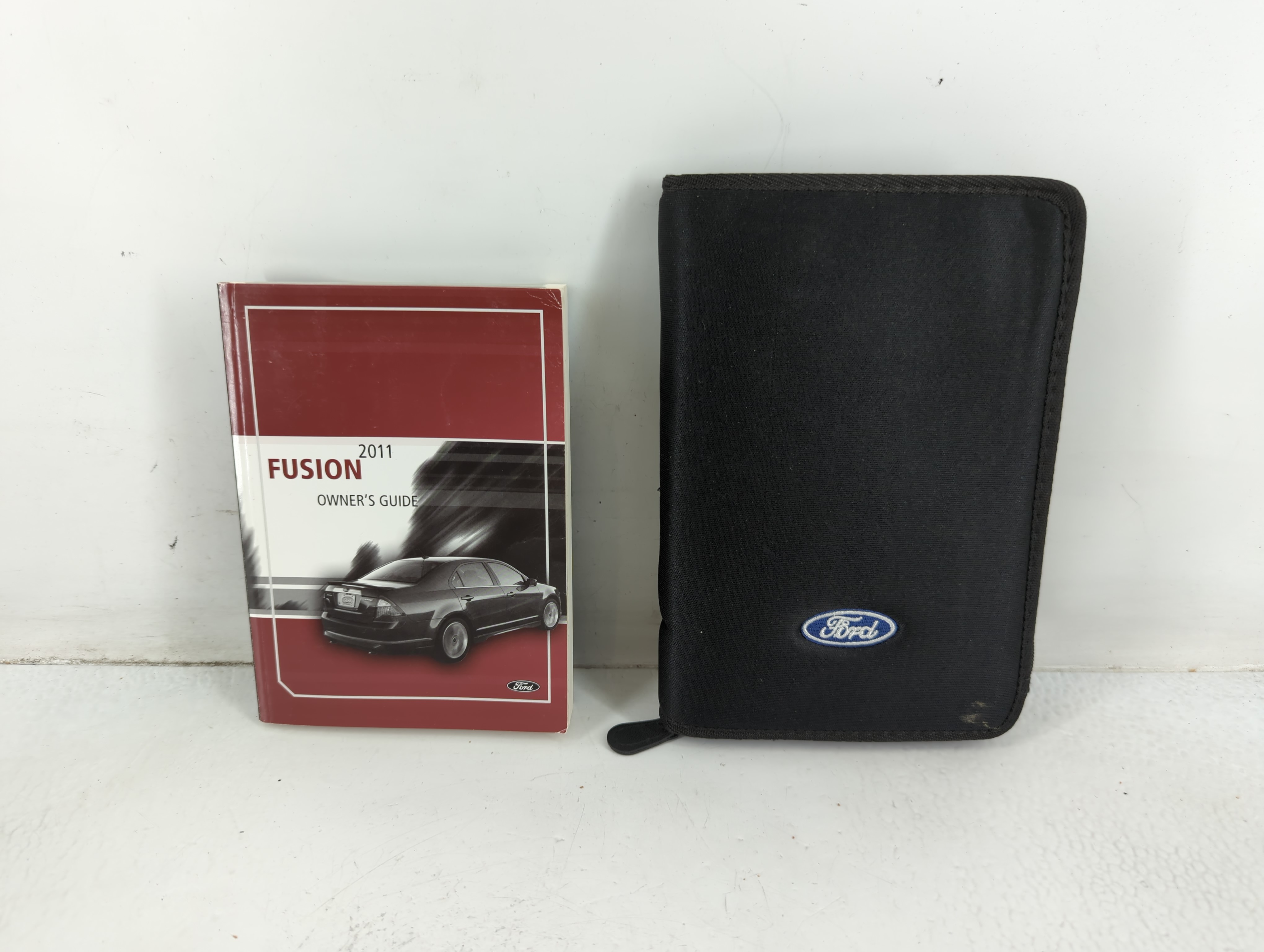Picture of 2011 Ford Fusion Owners Manual Book Guide 692504