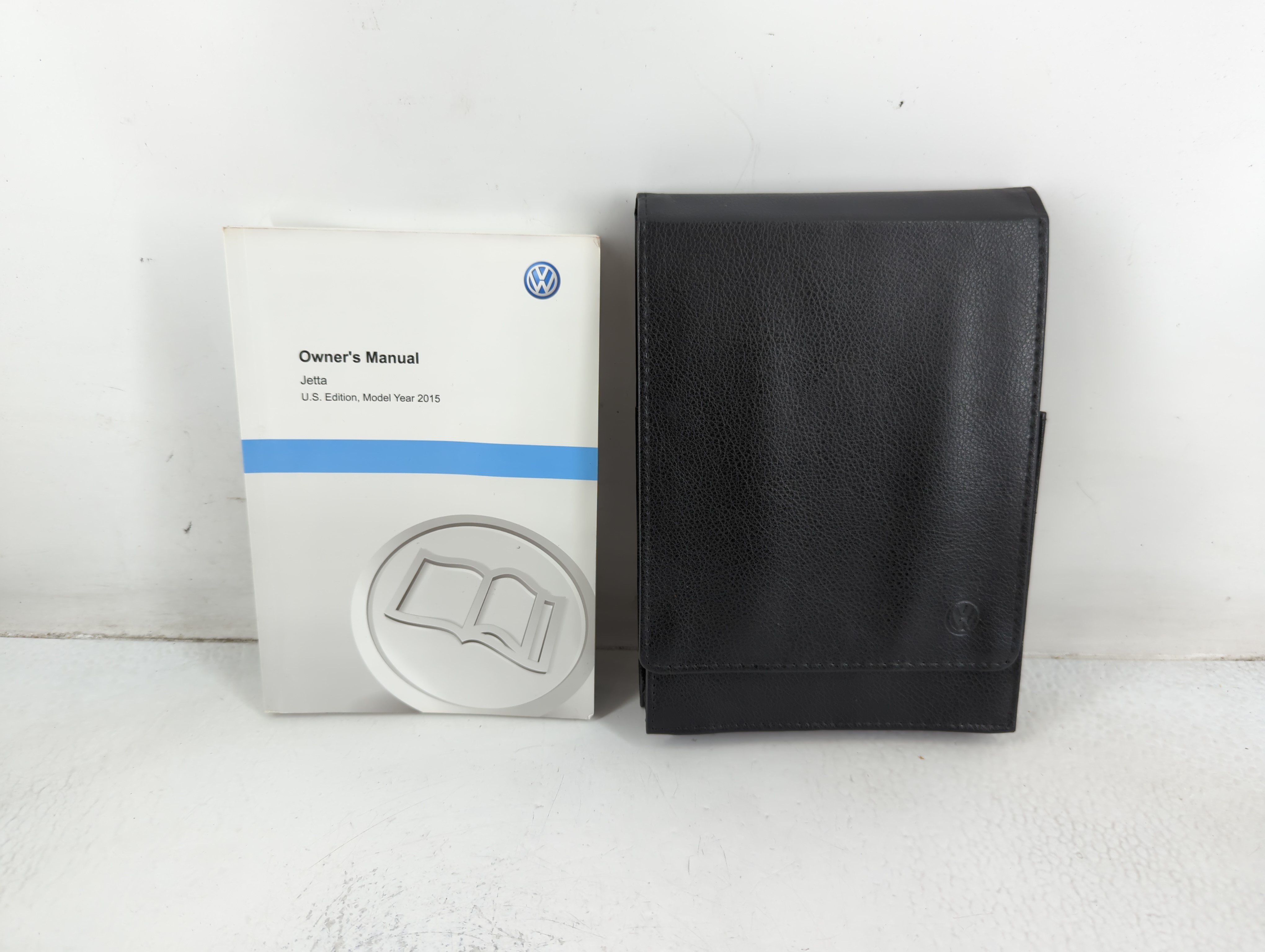 Picture of 2015 Volkswagen Jetta Owners Manual Book Guide 692538