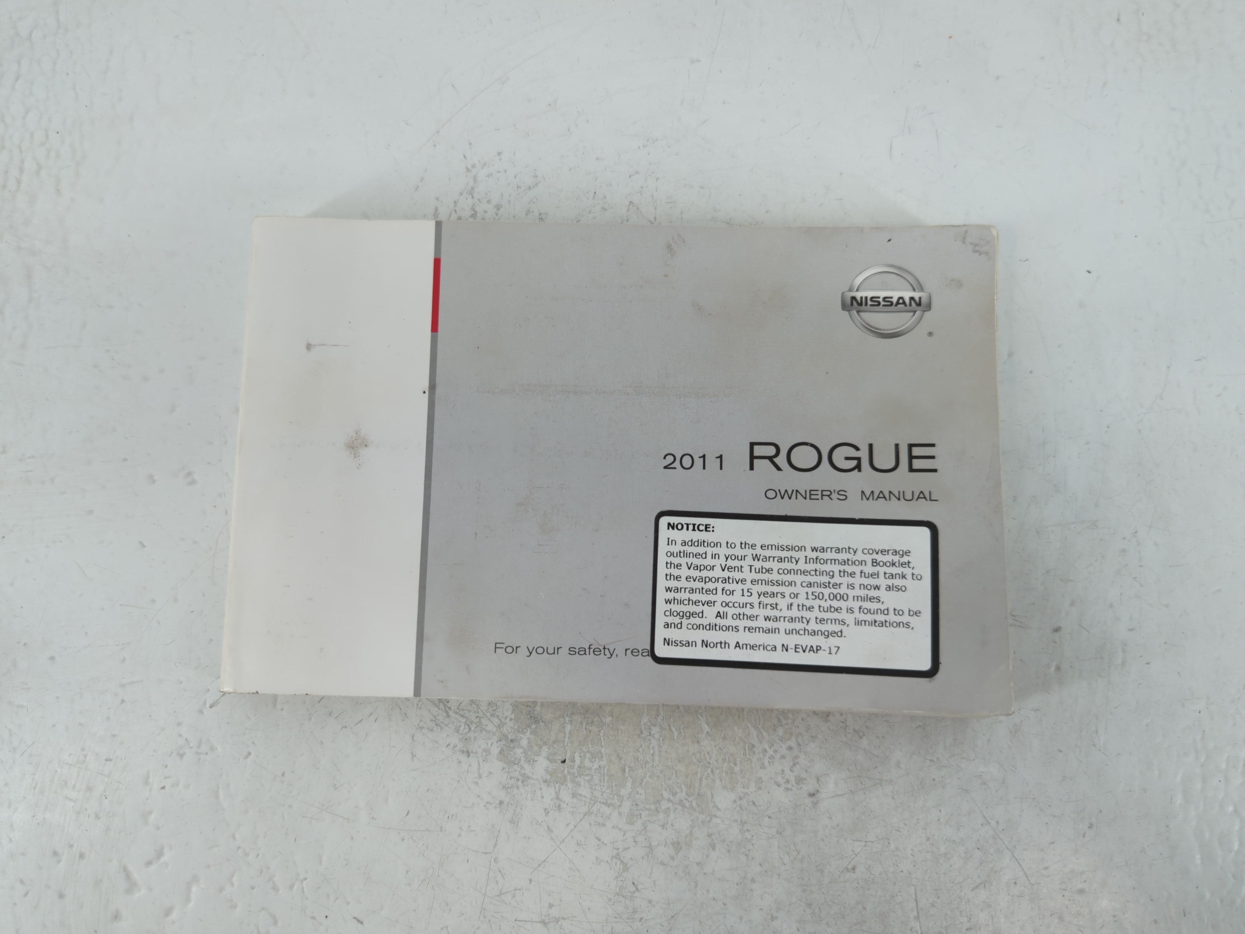 Picture of 2011 Nissan Rogue Owners Manual Book Guide 692578