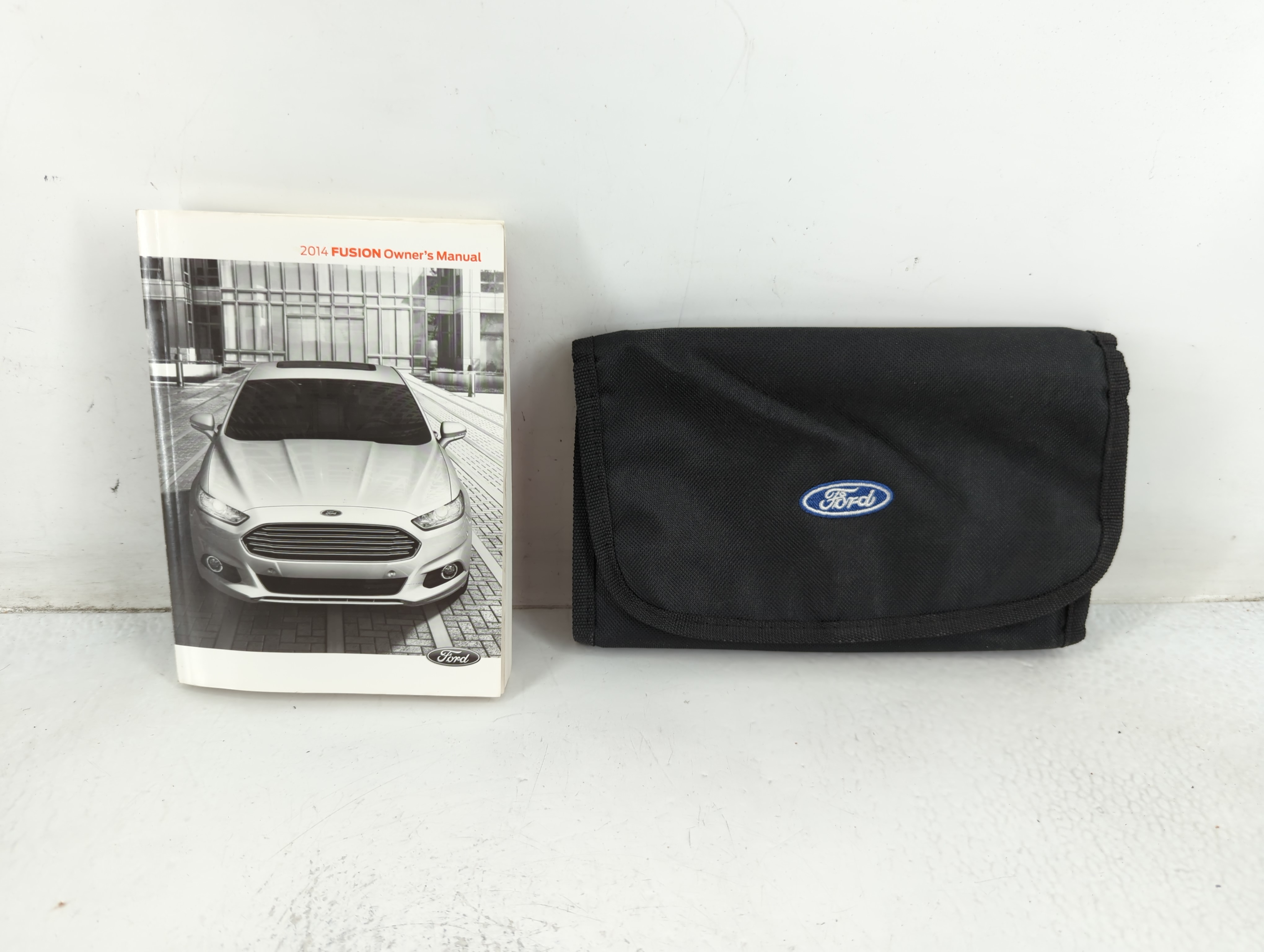 2014 Ford Fusion Owners Manual Book Guide 692582 - Oemusedautoparts1.com