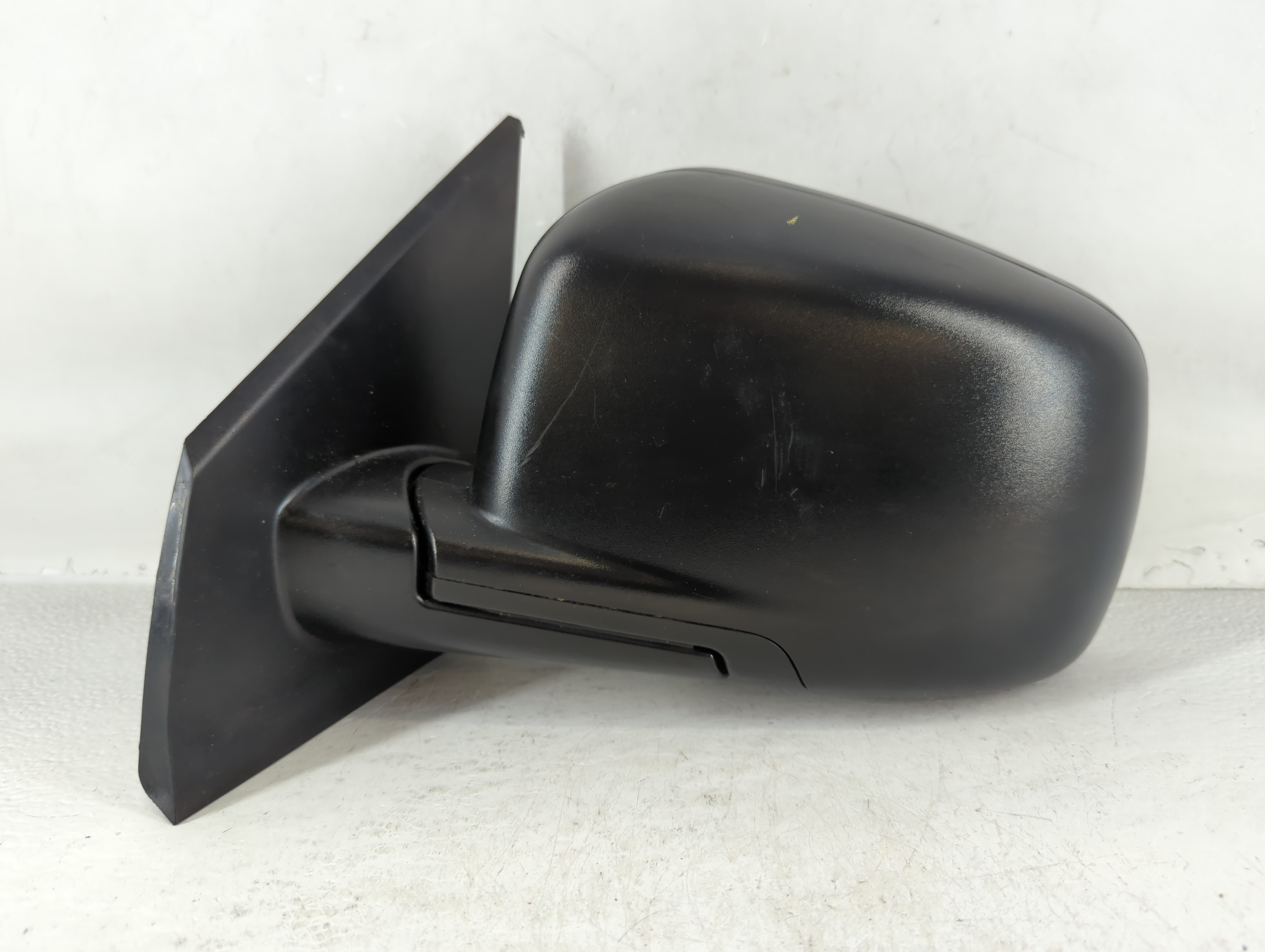 2018 Dodge Journey Driver Left Side View Power Door Mirror Black 692733 - Oemusedautoparts1.com