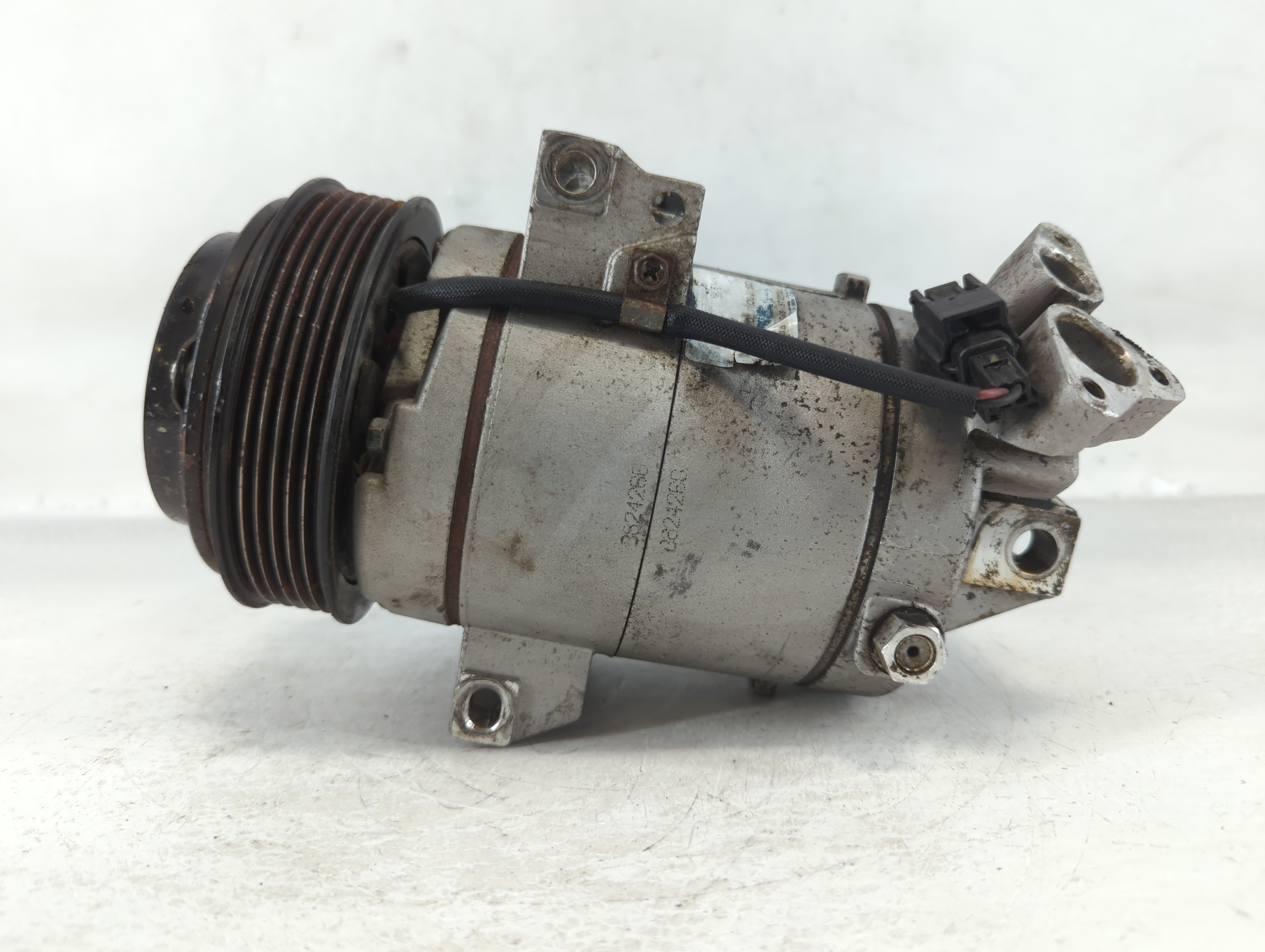 2013 Nissan Nv200 Air Conditioning A/c Ac Compressor Oem 693189 - Oemusedautoparts1.com
