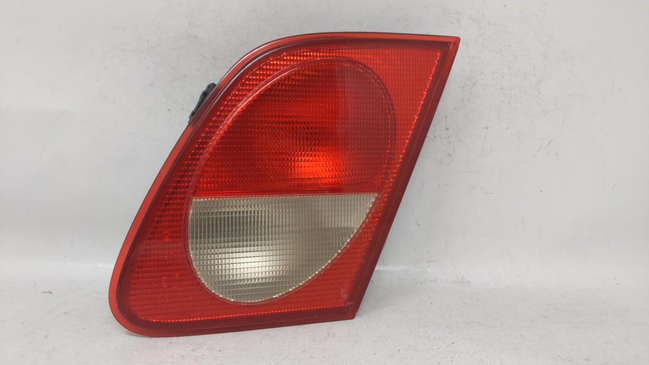 Picture of 1997-1999 Mercedes-benz E420 Passenger Right Side Tail Light Taillight Oem 69340