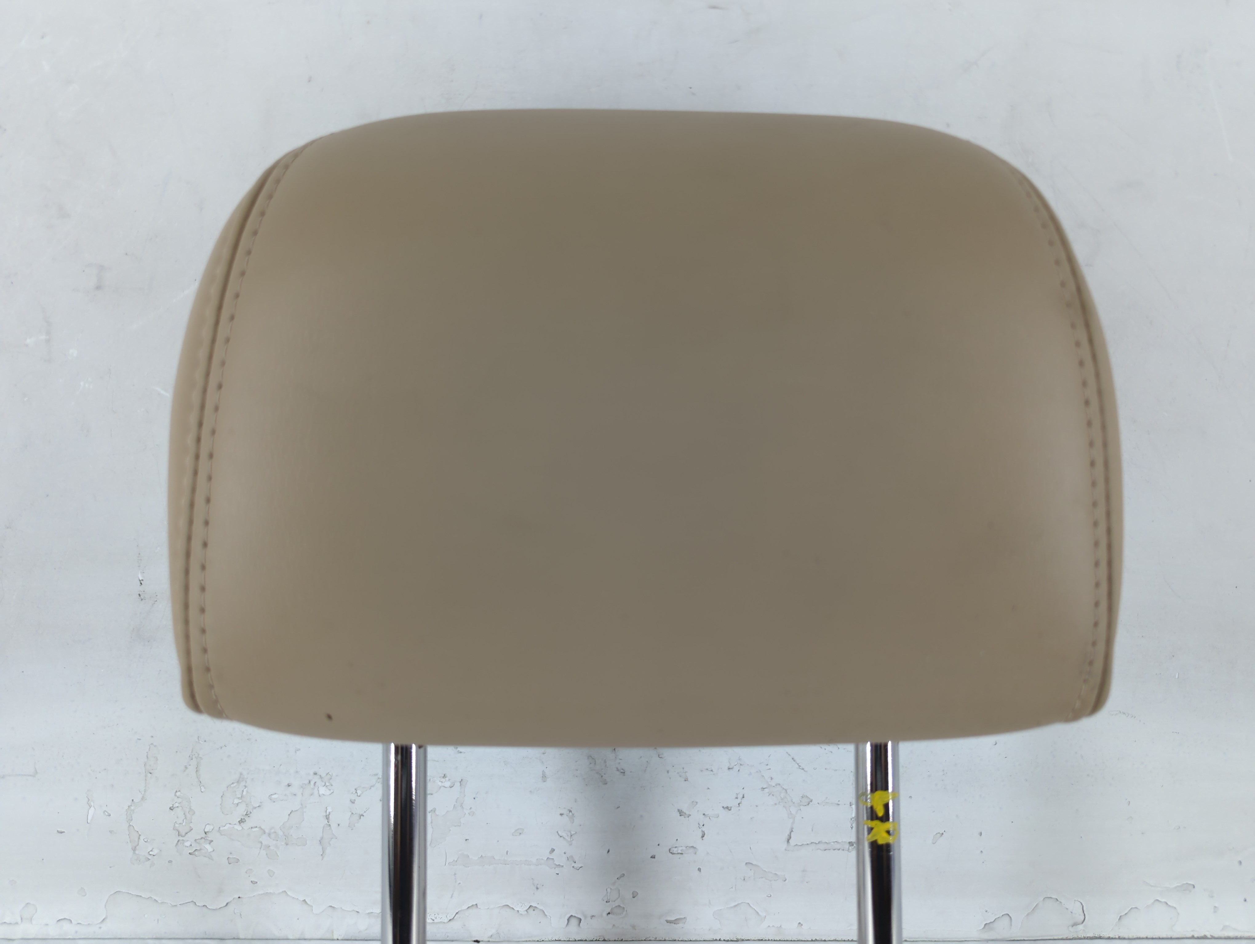 2012-2013 Buick Lacrosse Headrest Head Rest Rear Seat Beige 693751 - Oemusedautoparts1.com