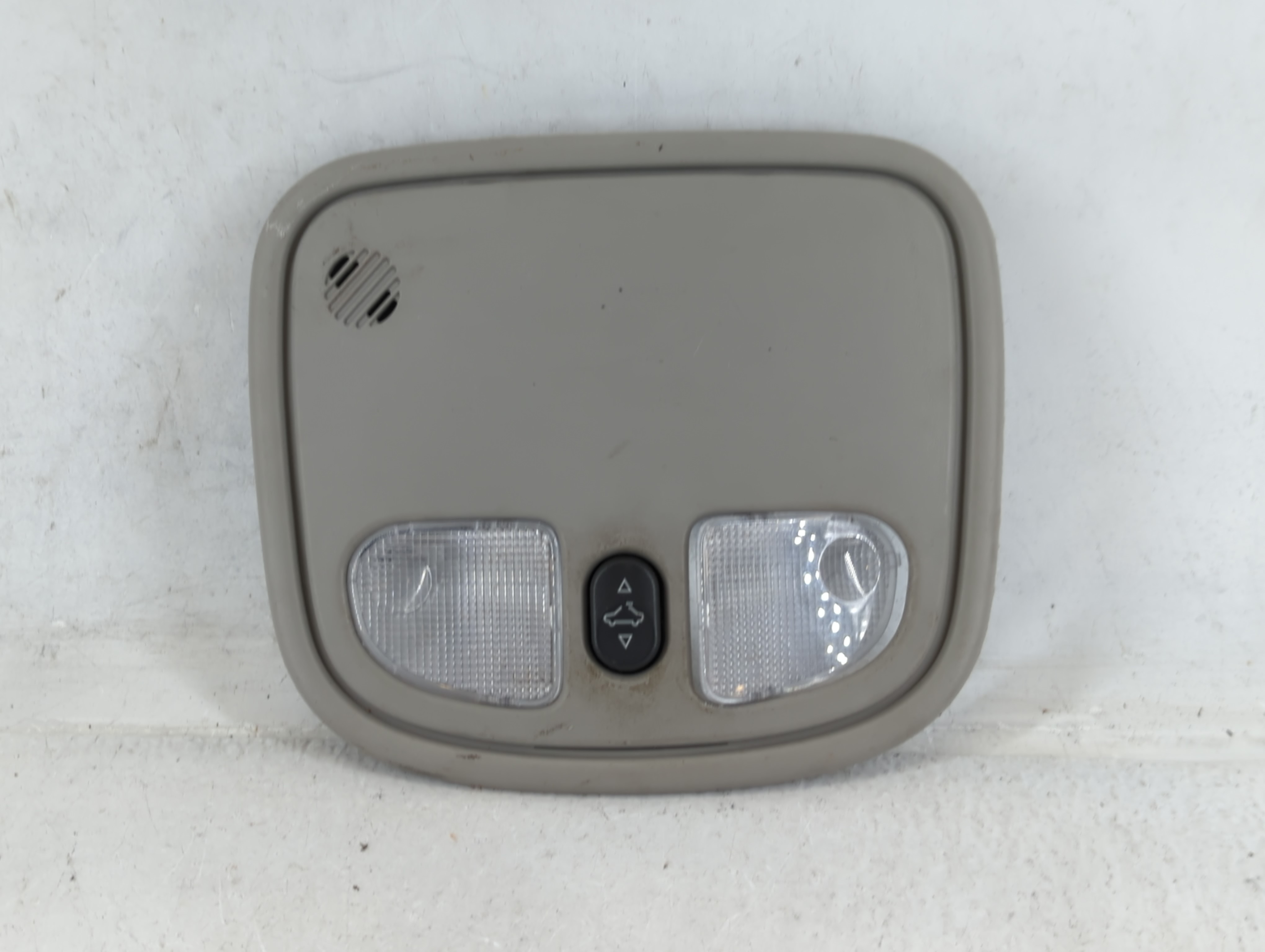 2006-2010 Pontiac G6 Center Console Armrest Cover Lid 693832 - Oemusedautoparts1.com