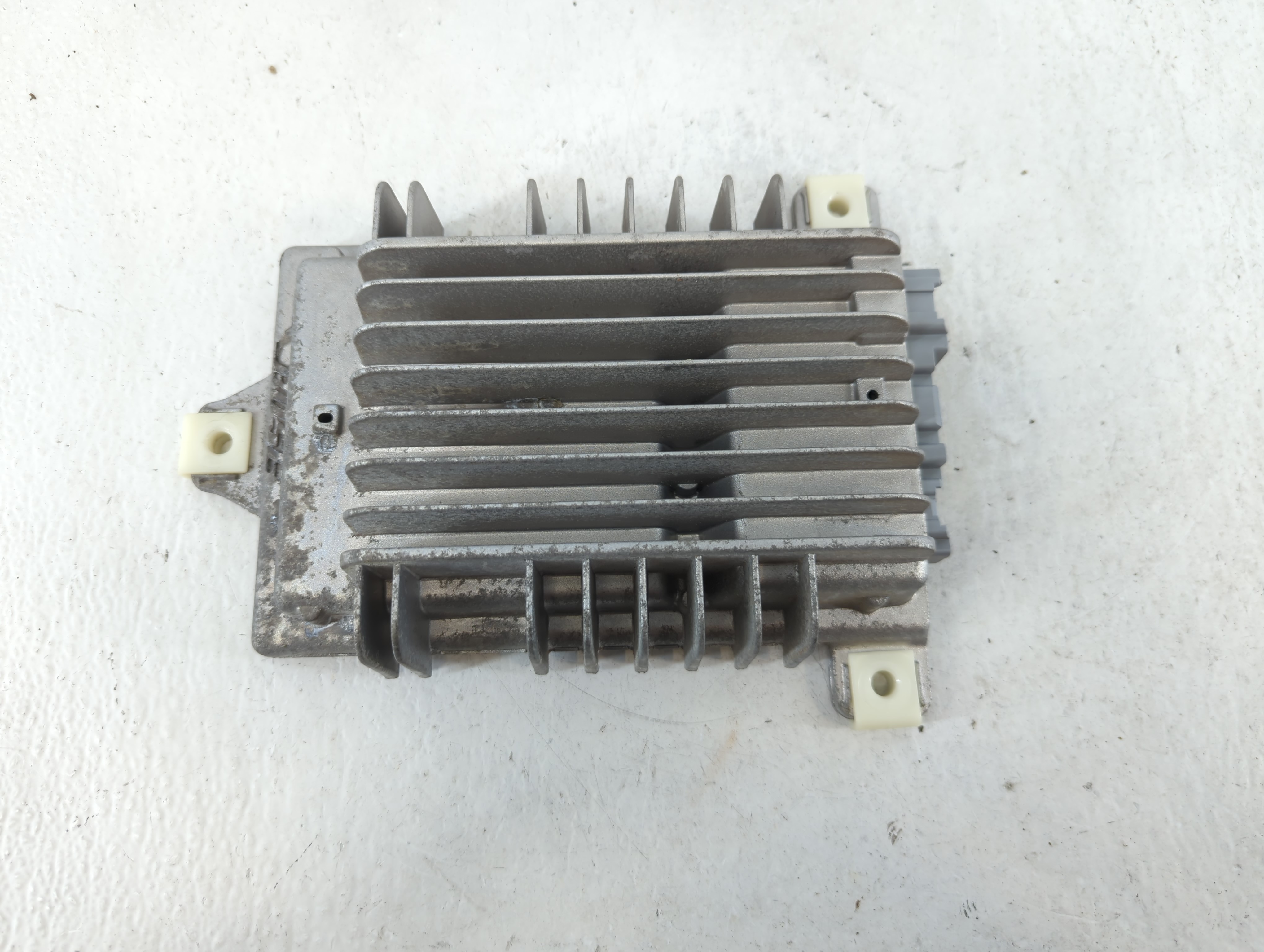 Picture of 2008-2011 Cadillac Cts Am Fm Cd Player Radio Receiver 693879