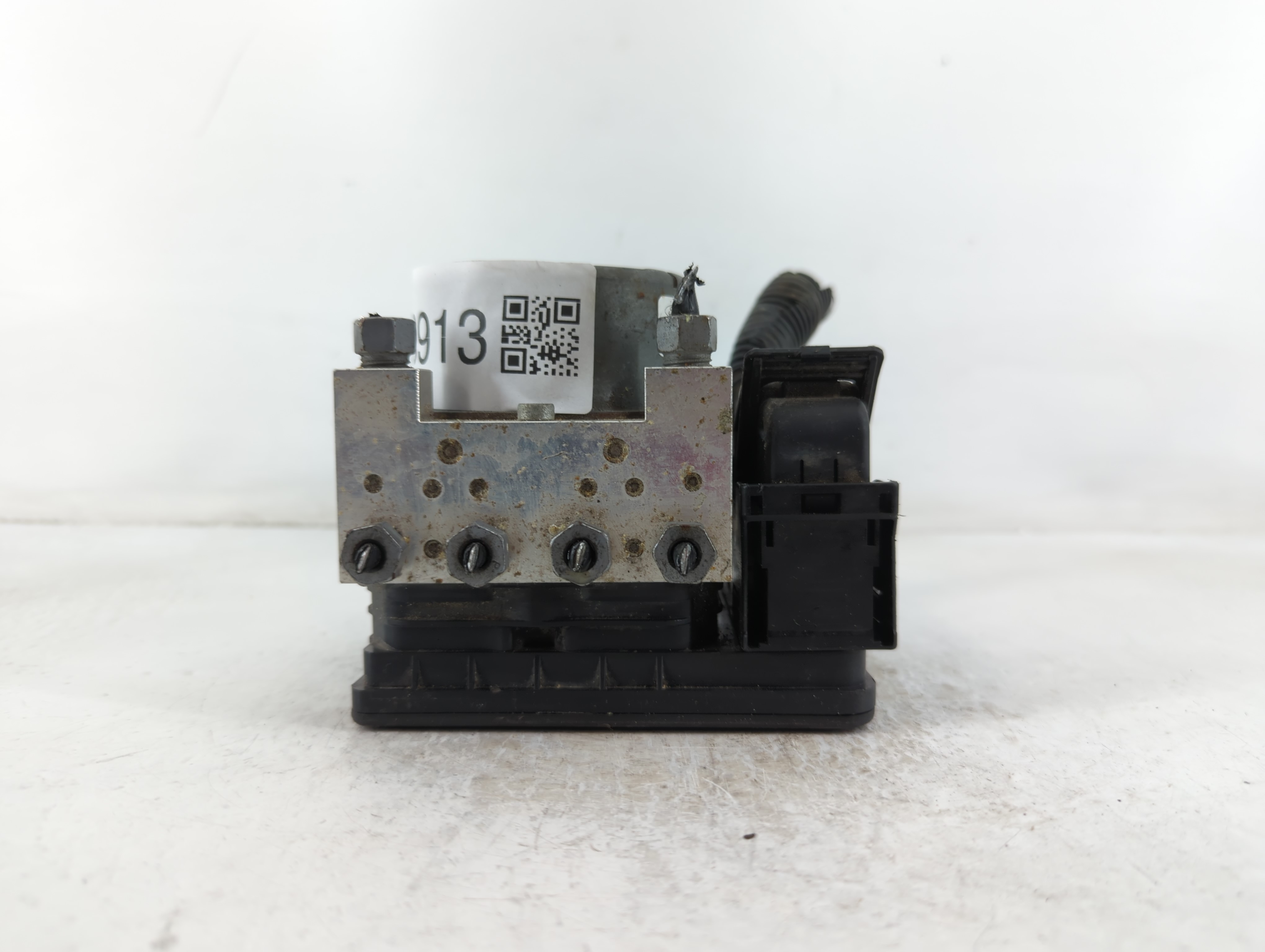 Picture of 2017-2018 Ford Fusion Abs Pump Control Module 693913