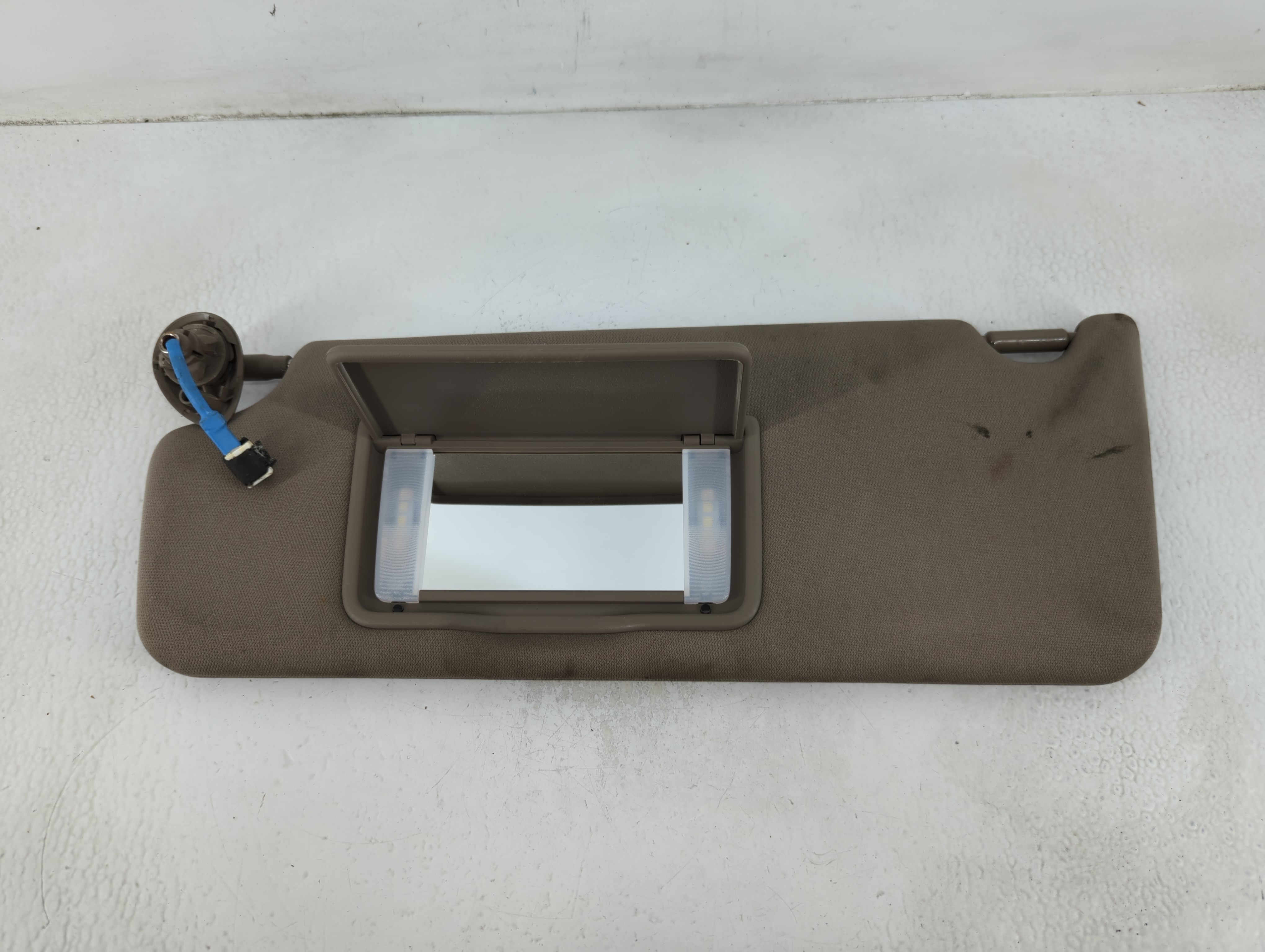 Picture of 2016-2022 Honda Pilot Driver Sun Visor Mirror Left Sunvisor Dark Beige 694158