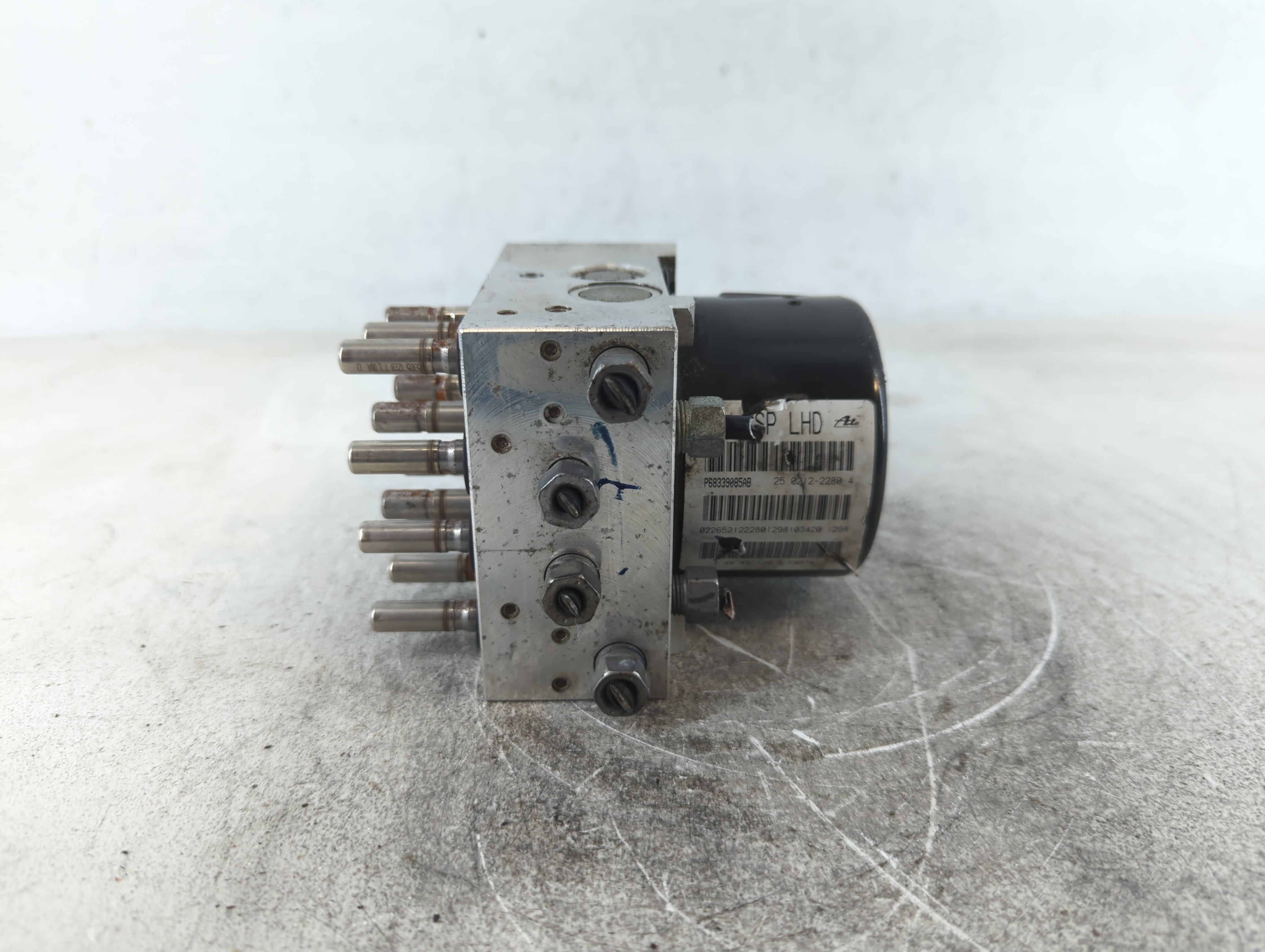 2015 Dodge Journey Abs Pump Control Module 694240 - Oemusedautoparts1.com