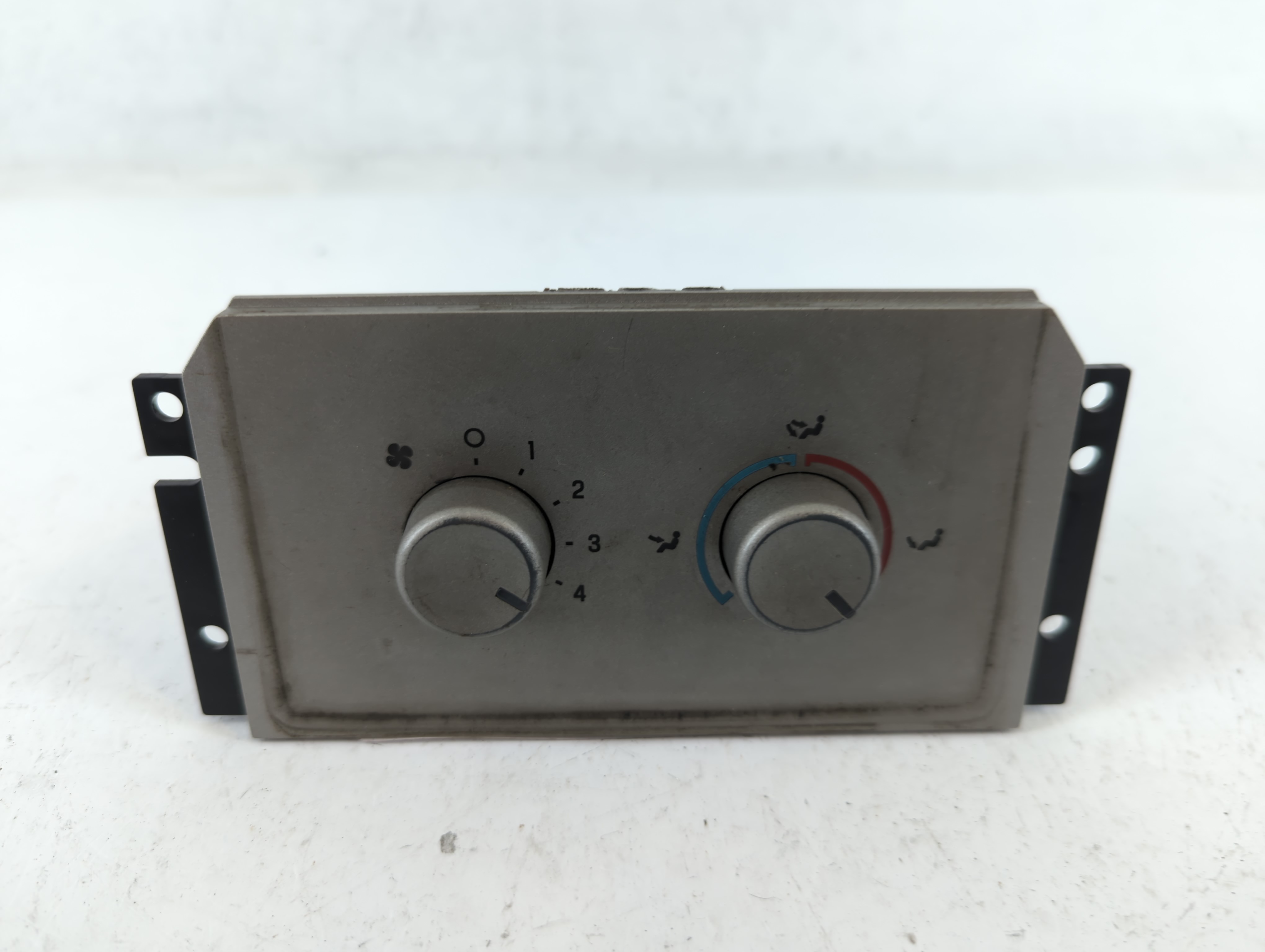 2008 Lincoln Navigator Ac Heater Climate Control 7l74-19980-ac 694936 - Oemusedautoparts1.com