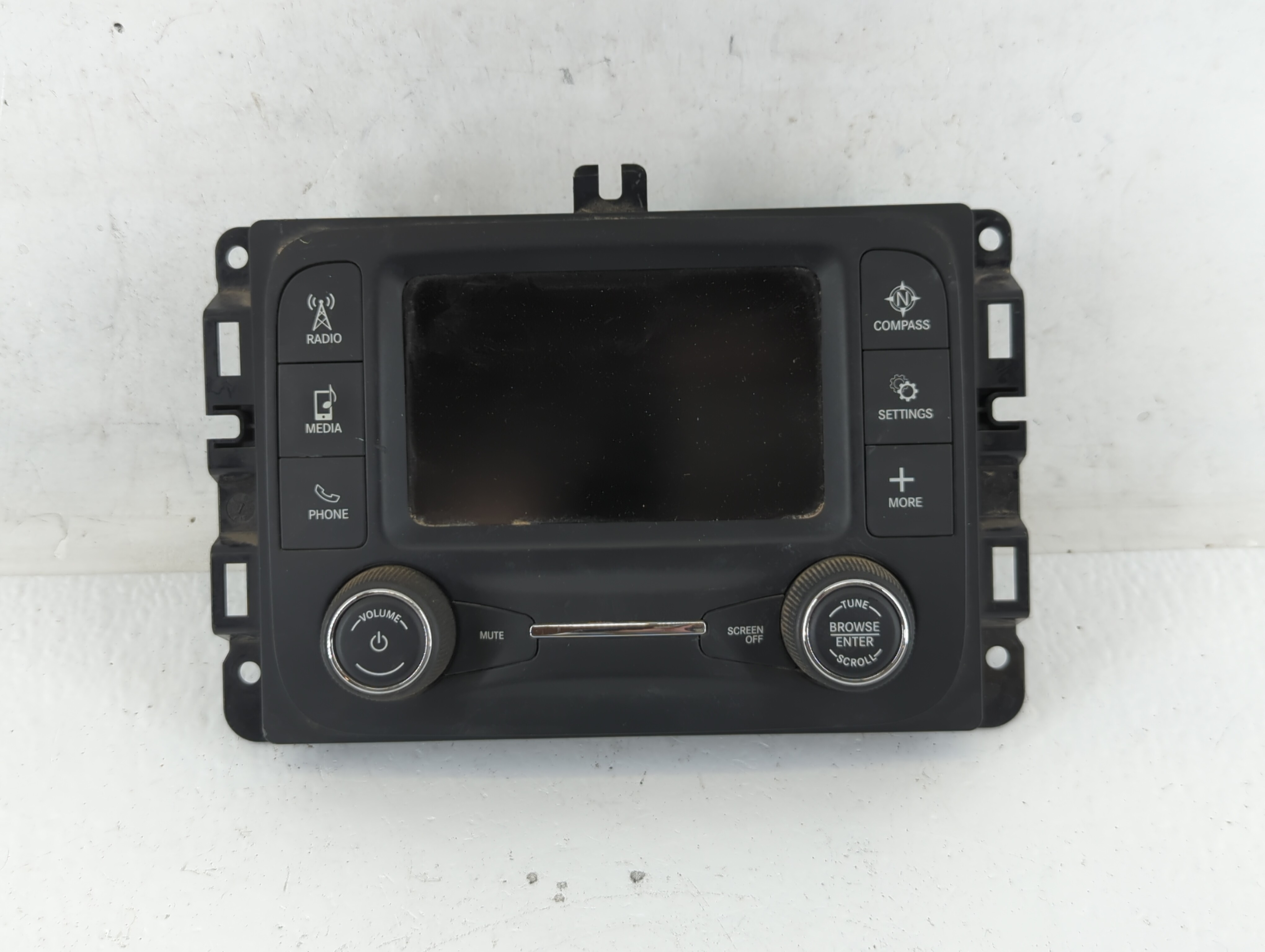2018 Jeep Compass Am Fm Cd Player Radio Receiver 694948 - Oemusedautoparts1.com