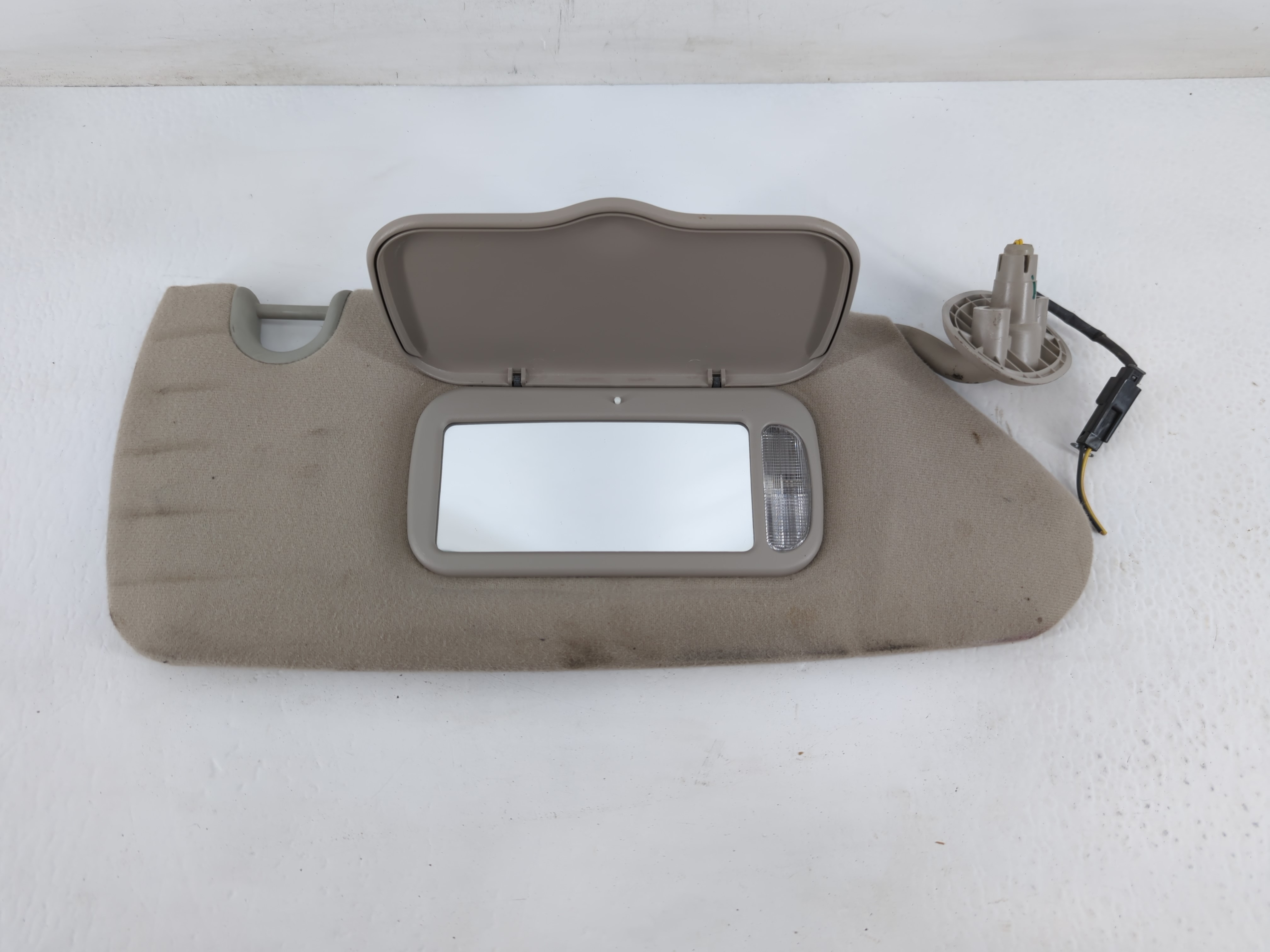 Picture of 2004-2005 Dodge Durango Passenger Sun Visor Mirror Right Sunvisor Grey 695167