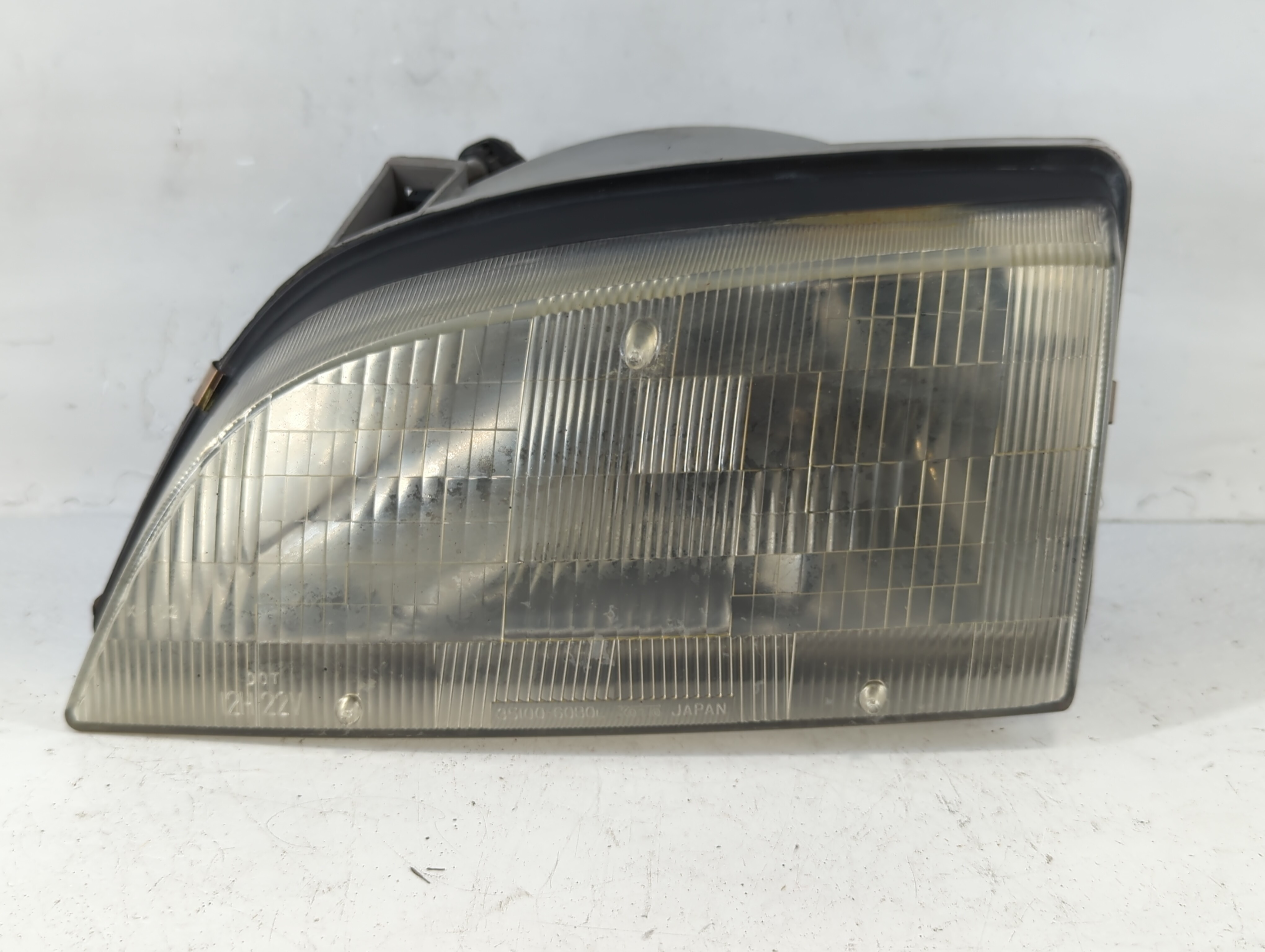 1993 Chevrolet Metro Passenger Right Oem Head Light Headlight Lamp 695281 - Oemusedautoparts1.com