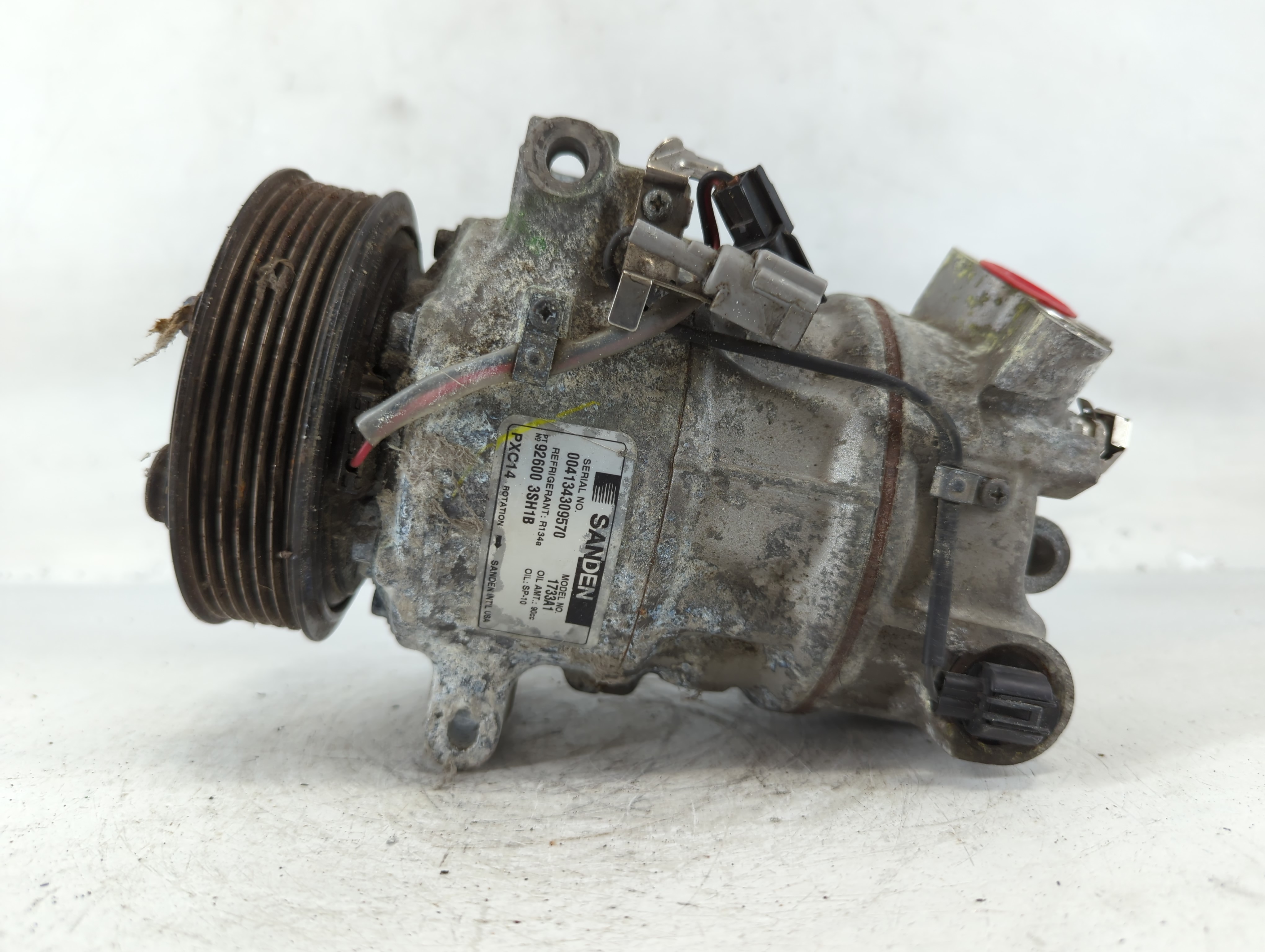 Picture of 2013-2019 Nissan Sentra Air Conditioning A/c Ac Compressor Oem 695330