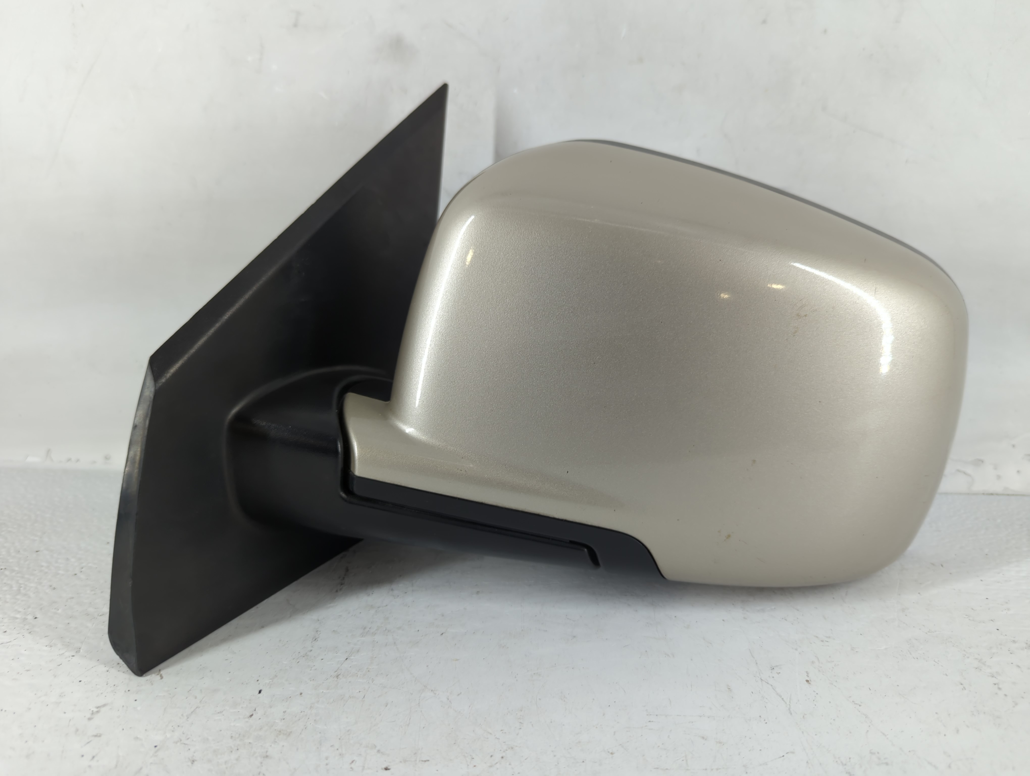 2009 Dodge Journey Driver Left Side View Power Door Mirror Light Beige 695905 - Oemusedautoparts1.com