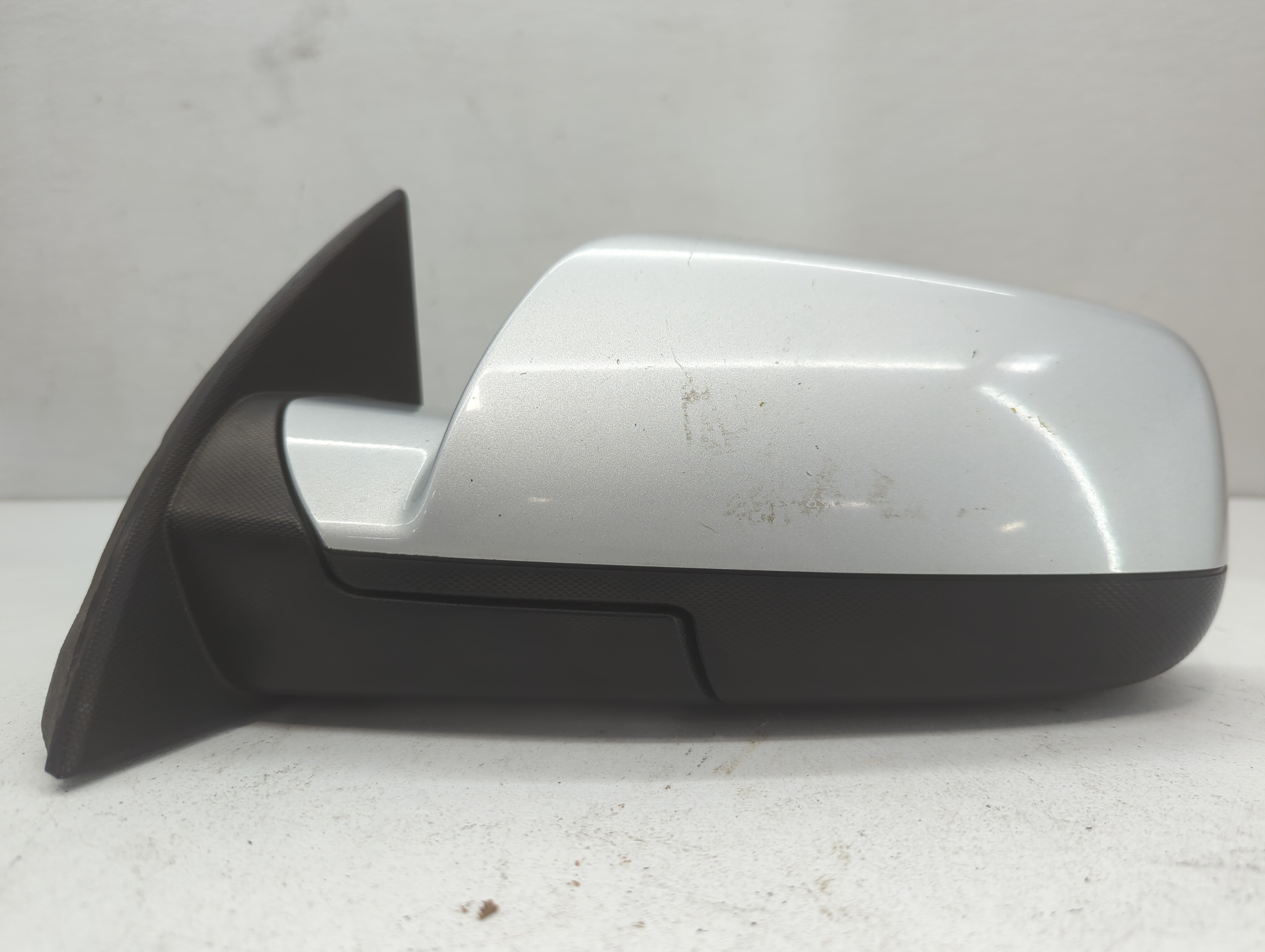2011-2014 Chevrolet Equinox Driver Left Side View Power Door Mirror Grey 696103 - Oemusedautoparts1.com
