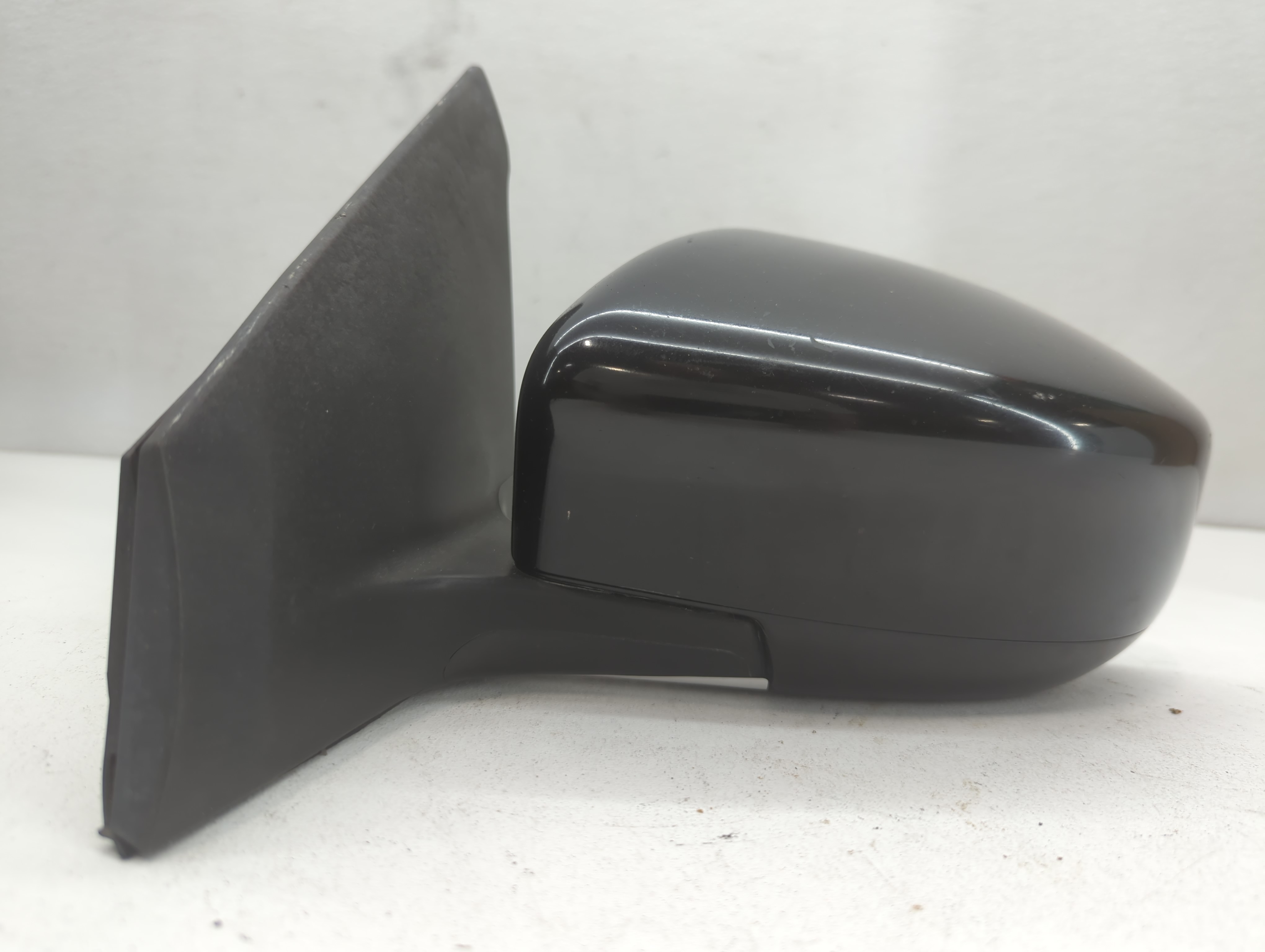 2016-2019 Nissan Sentra Driver Left Side View Power Door Mirror Black 696107 - Oemusedautoparts1.com