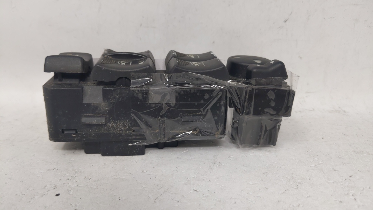 Picture of 2000 Chevrolet Impala Driver Left Door Master Power Window Switch 69639
