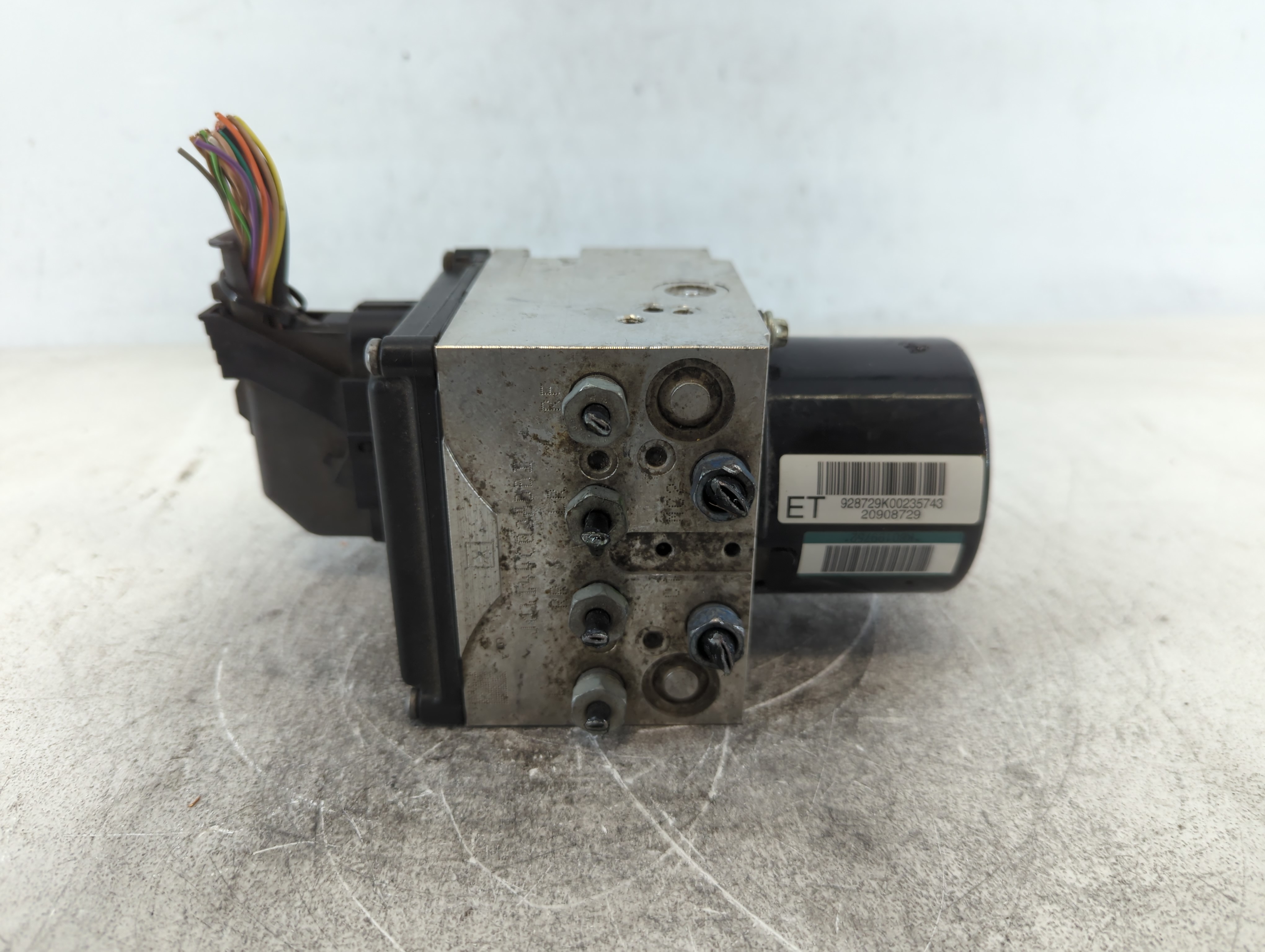 Picture of 2011-2011 Chevrolet Malibu Abs Pump Control Module 696417