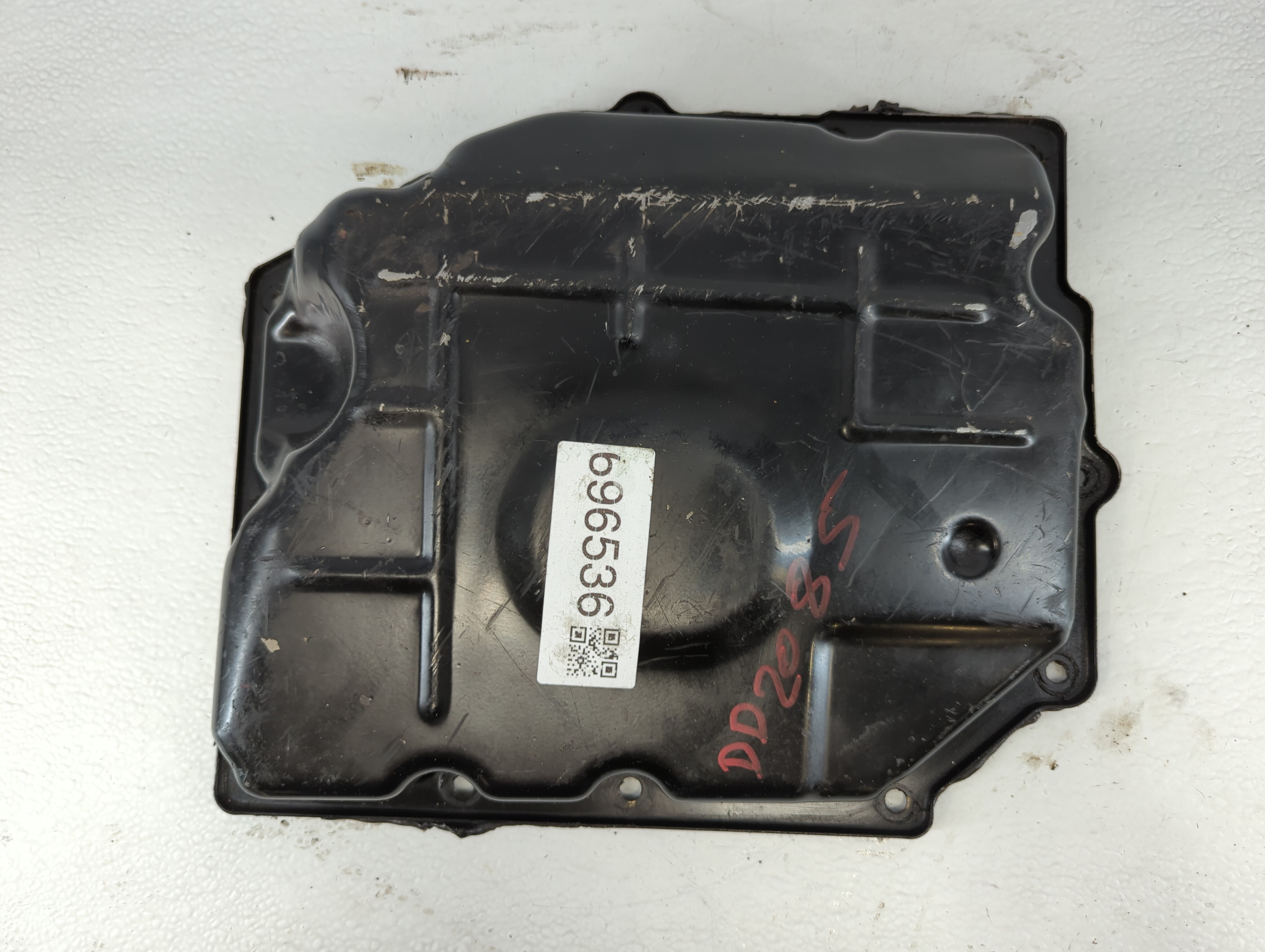 2004-2012 Jeep Liberty Engine Oil Pan 696536 - Oemusedautoparts1.com