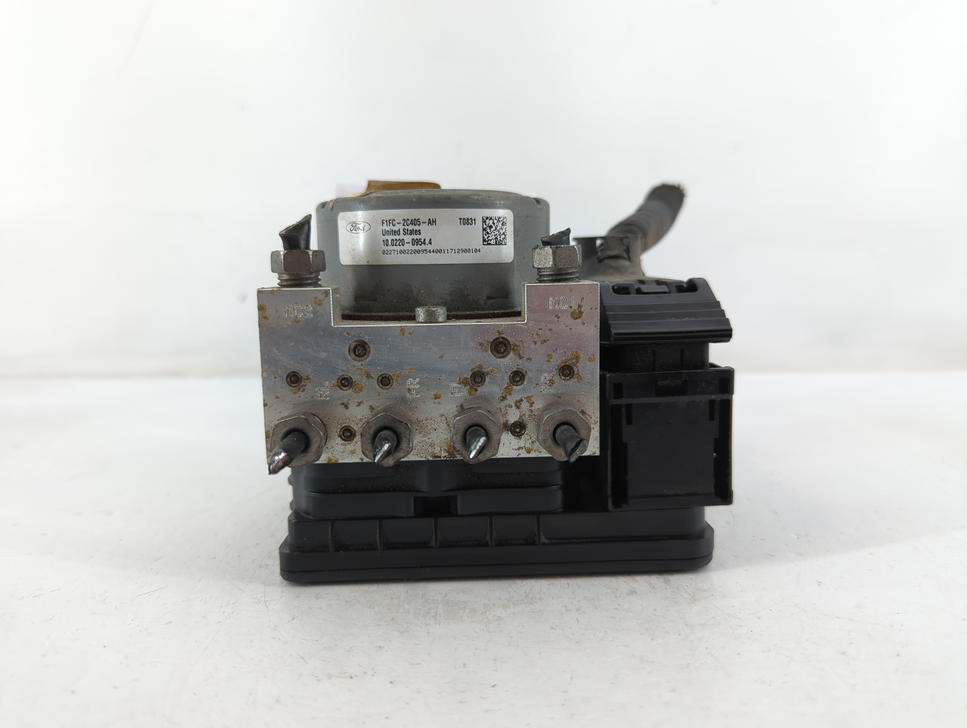 2016-2018 Ford Focus Abs Pump Control Module 697438 - Oemusedautoparts1.com
