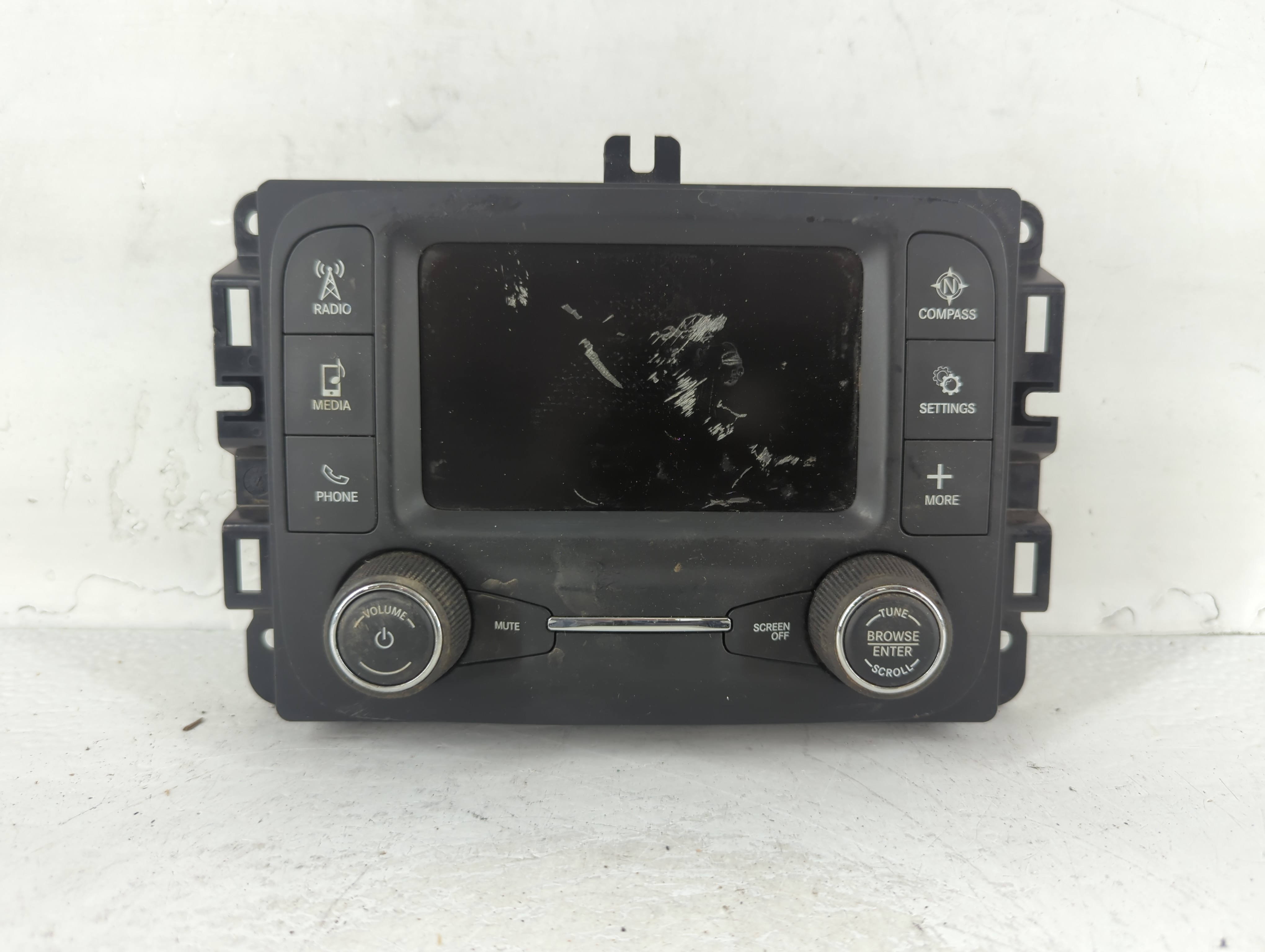2018 Jeep Compass Am Fm Cd Player Radio Receiver 698157 - Oemusedautoparts1.com