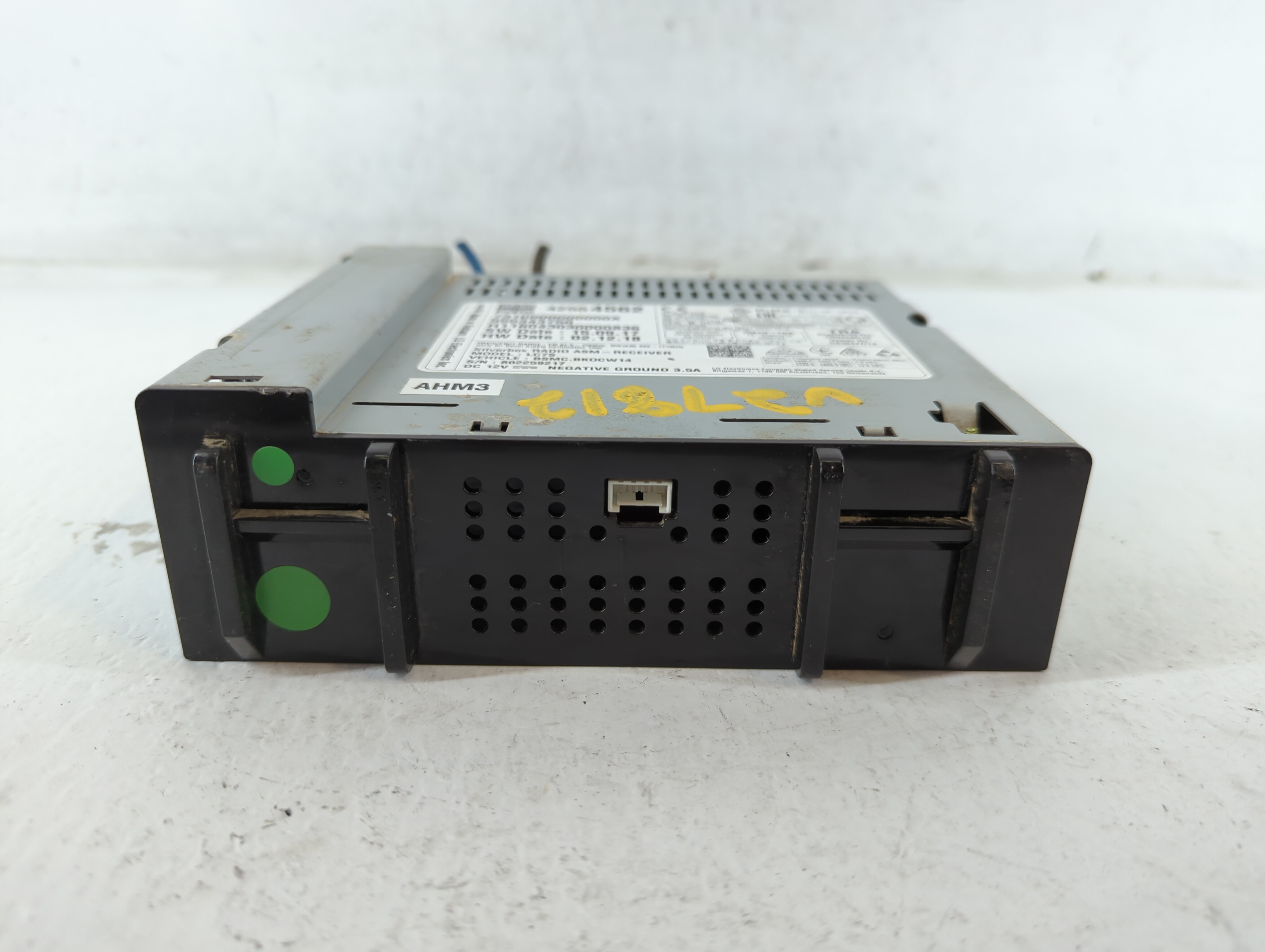 Picture of 2017-2018 Chevrolet Spark Am Fm Cd Player Radio Receiver 698270