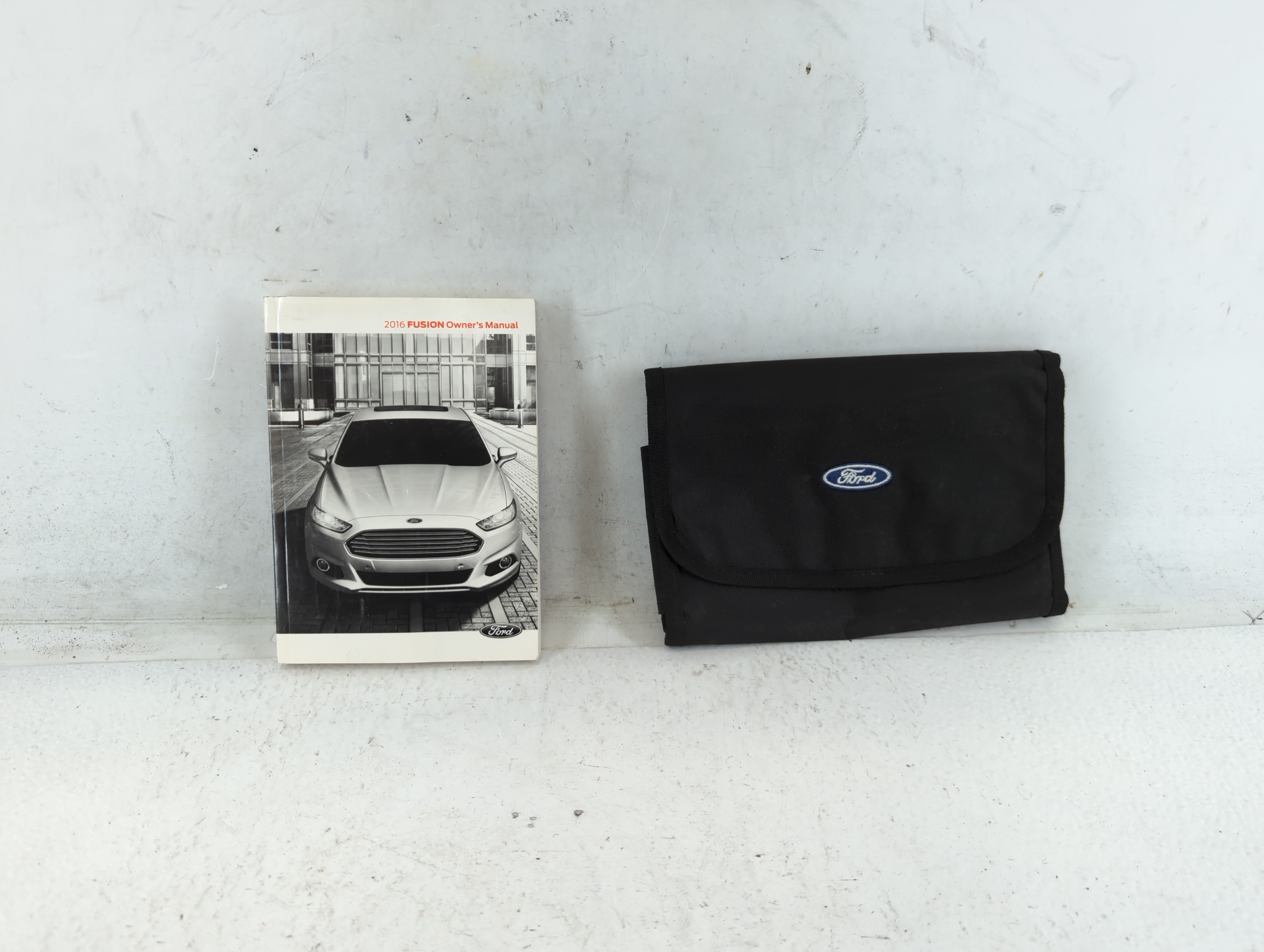 2016 Ford Fusion Owners Manual Book Guide 698512 - Oemusedautoparts1.com