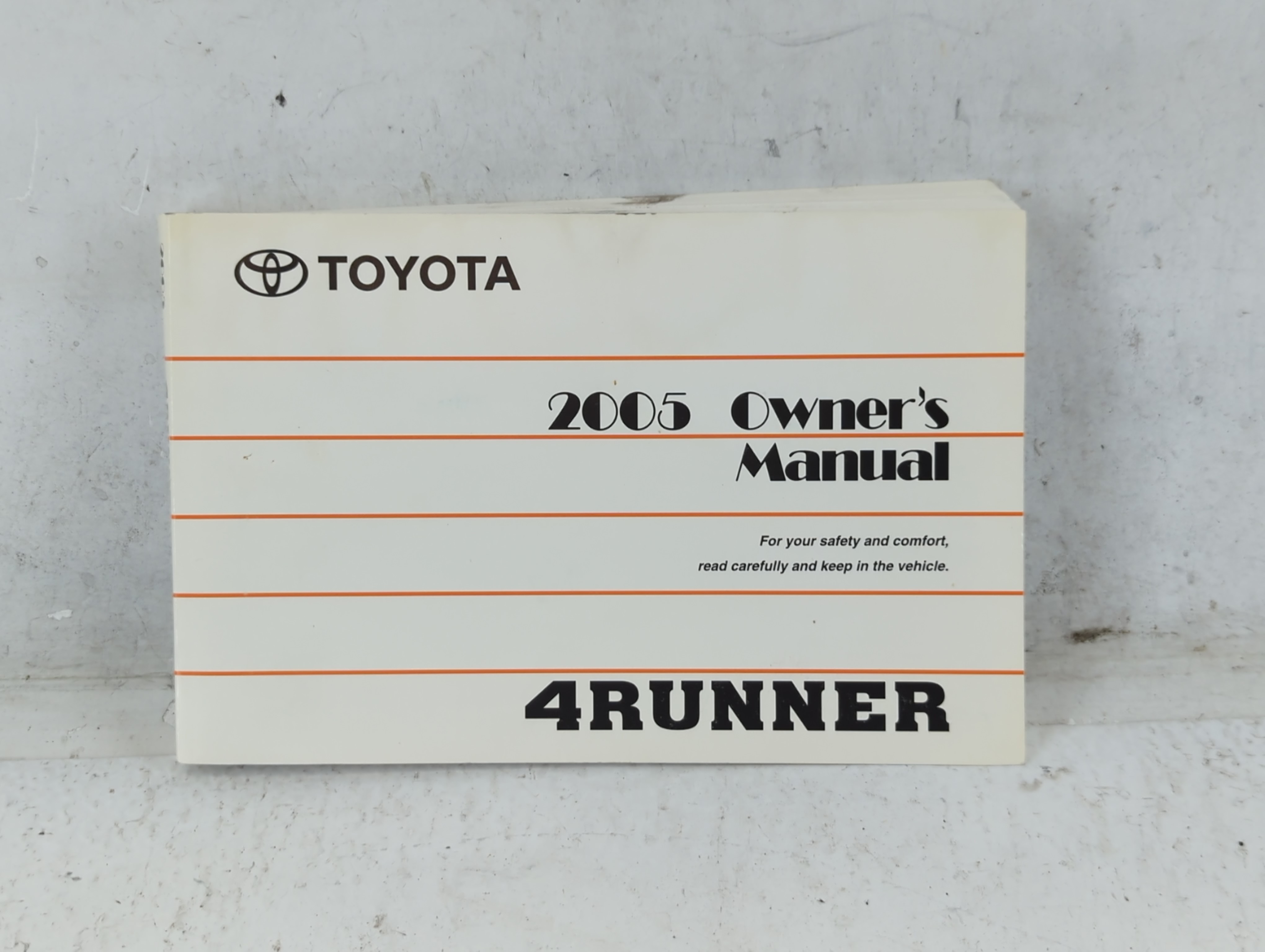 2005 Toyota 4runner Owners Manual Book Guide 698670 - Oemusedautoparts1.com