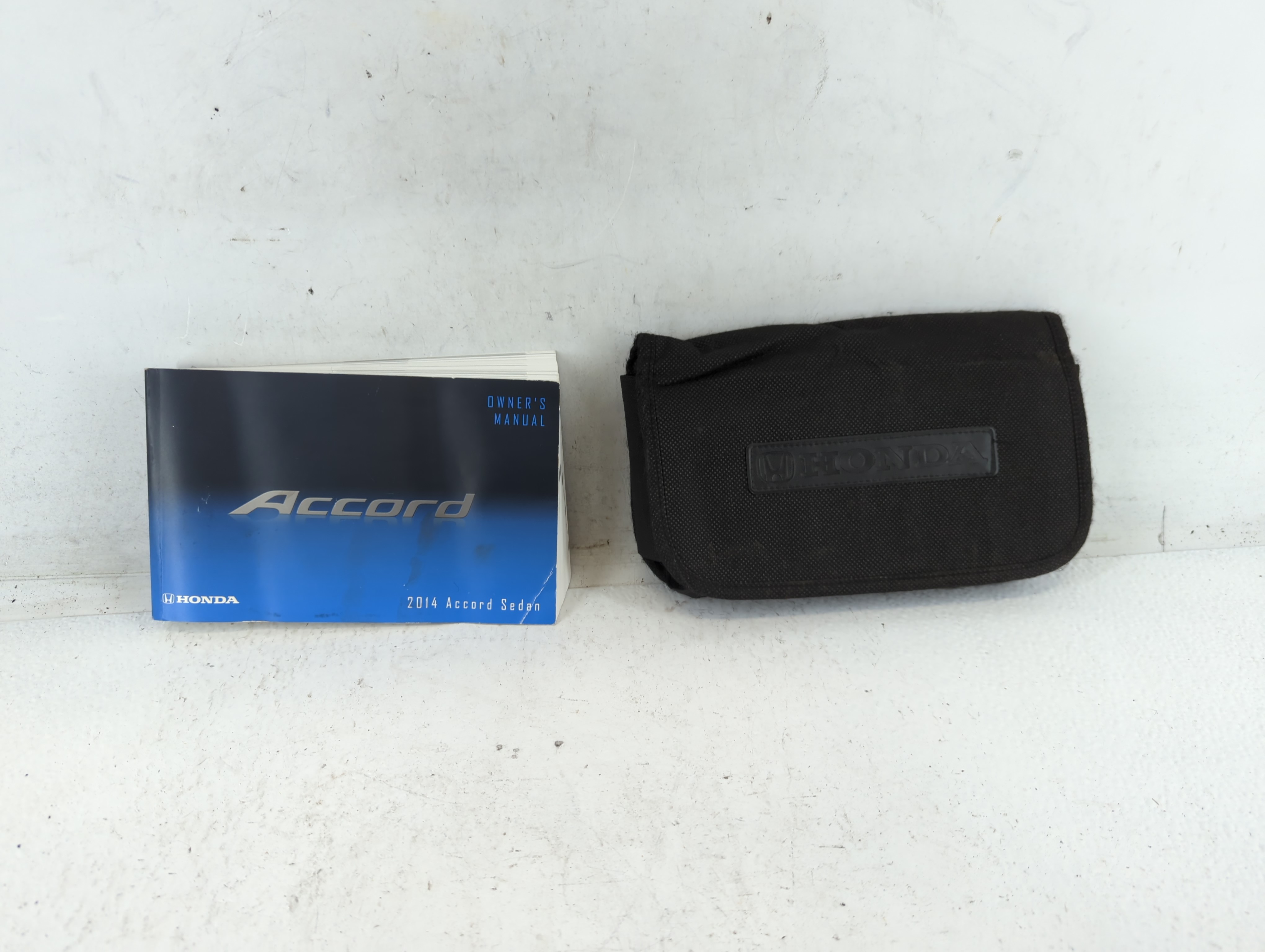 2014 Honda Accord Owners Manual Book Guide 698694 - Oemusedautoparts1.com