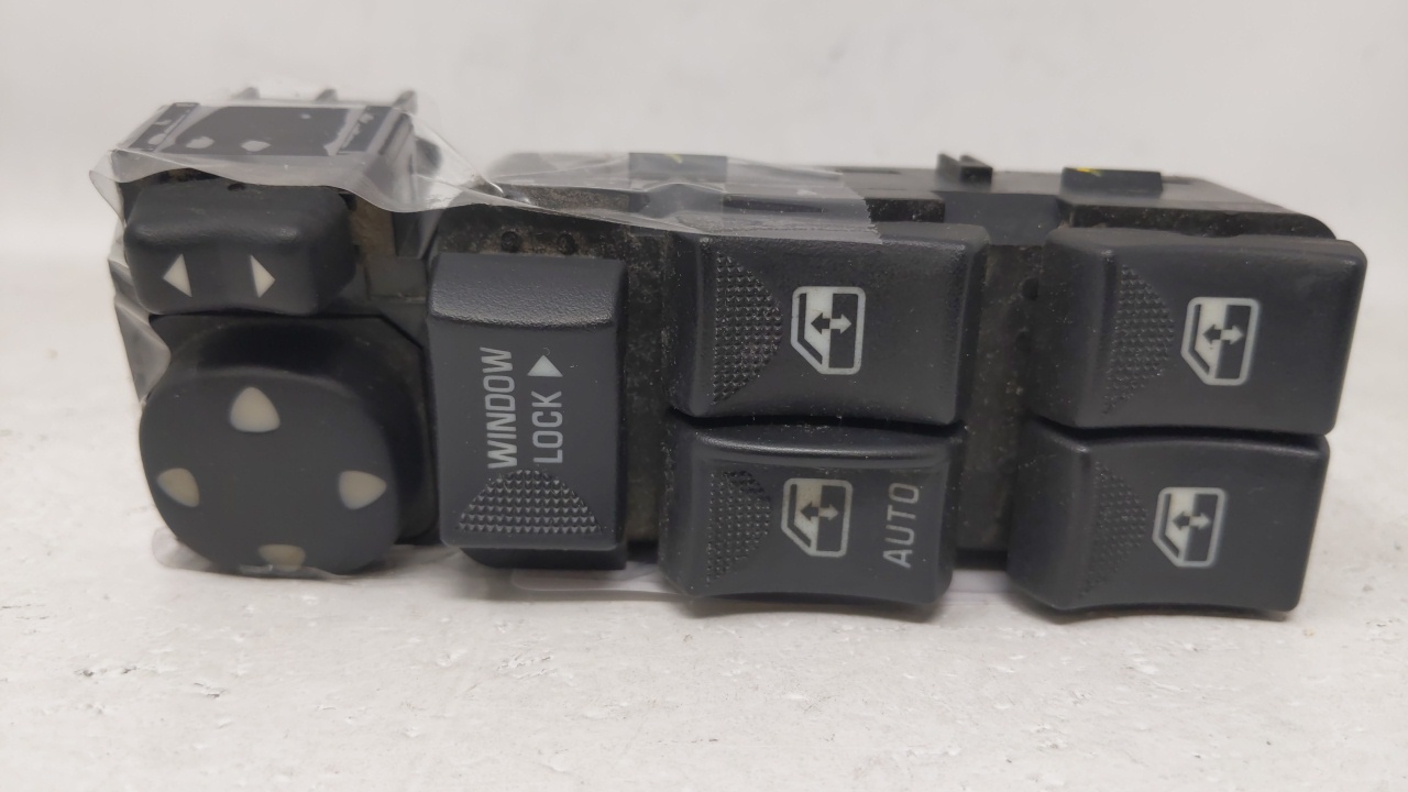 Picture of 2000 Chevrolet Impala Driver Left Door Master Power Window Switch 69877