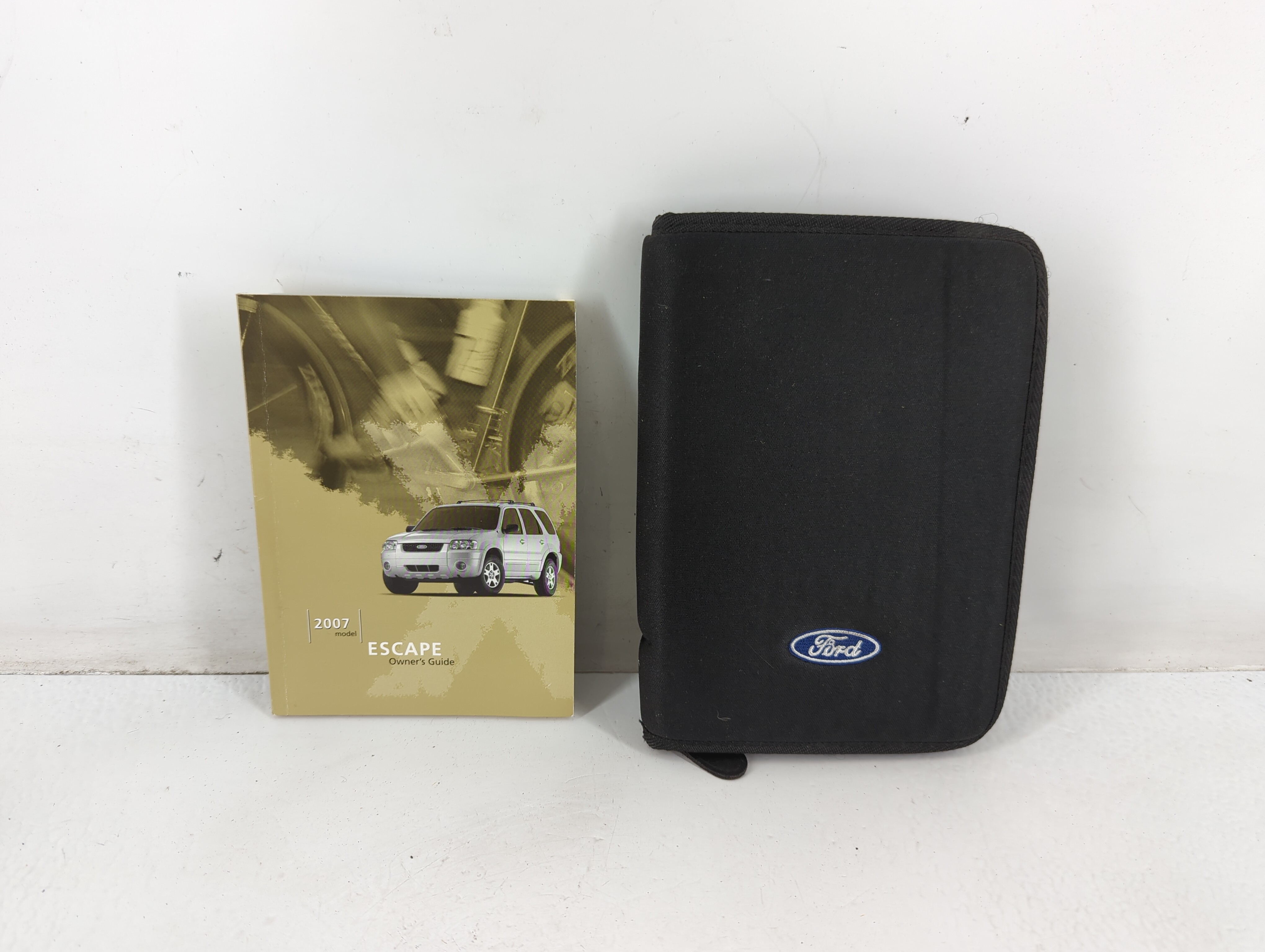 2007 Ford Escape Owners Manual Book Guide 698844 - Oemusedautoparts1.com