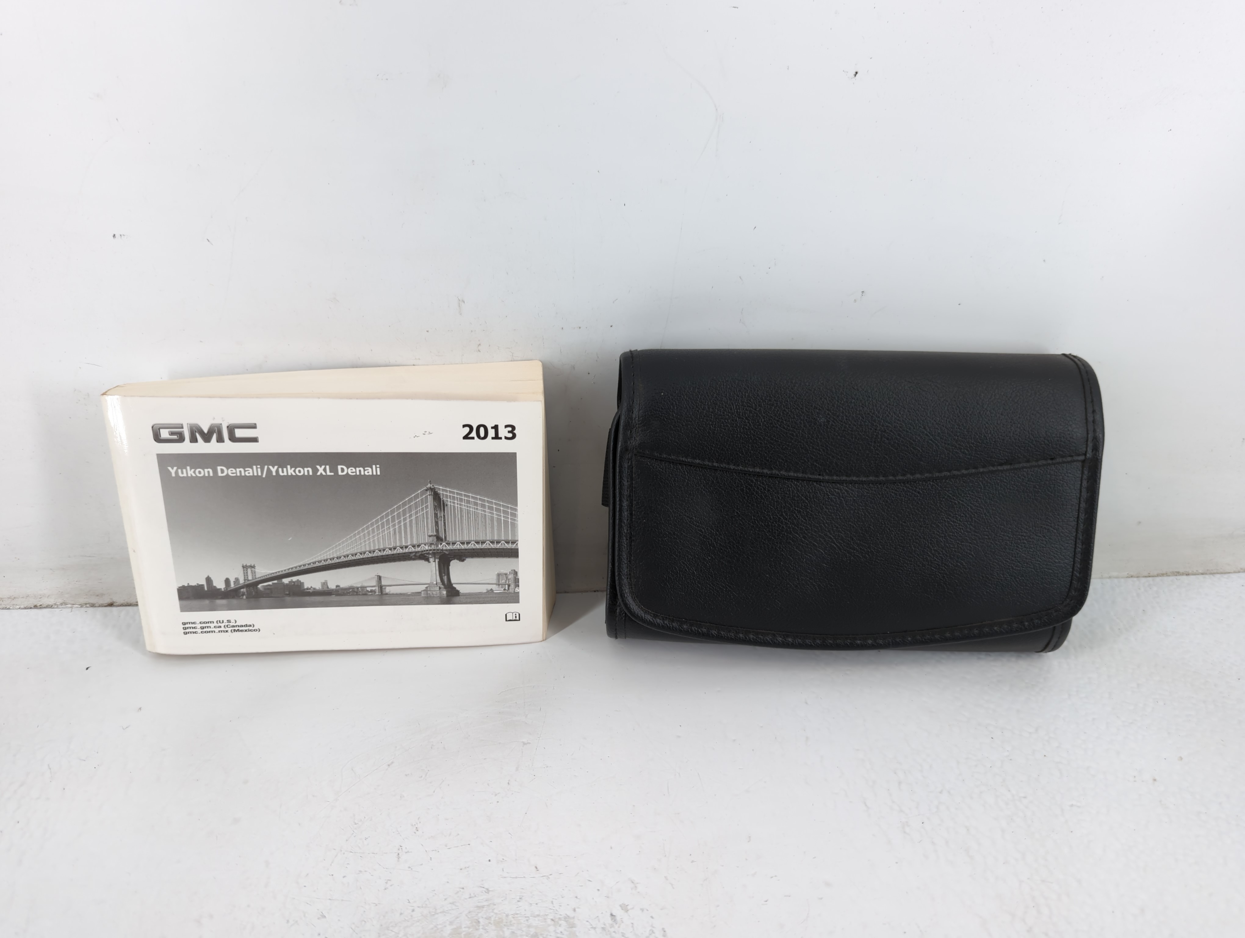 Picture of 2013 Gmc Yukon Owners Manual Book Guide 698887