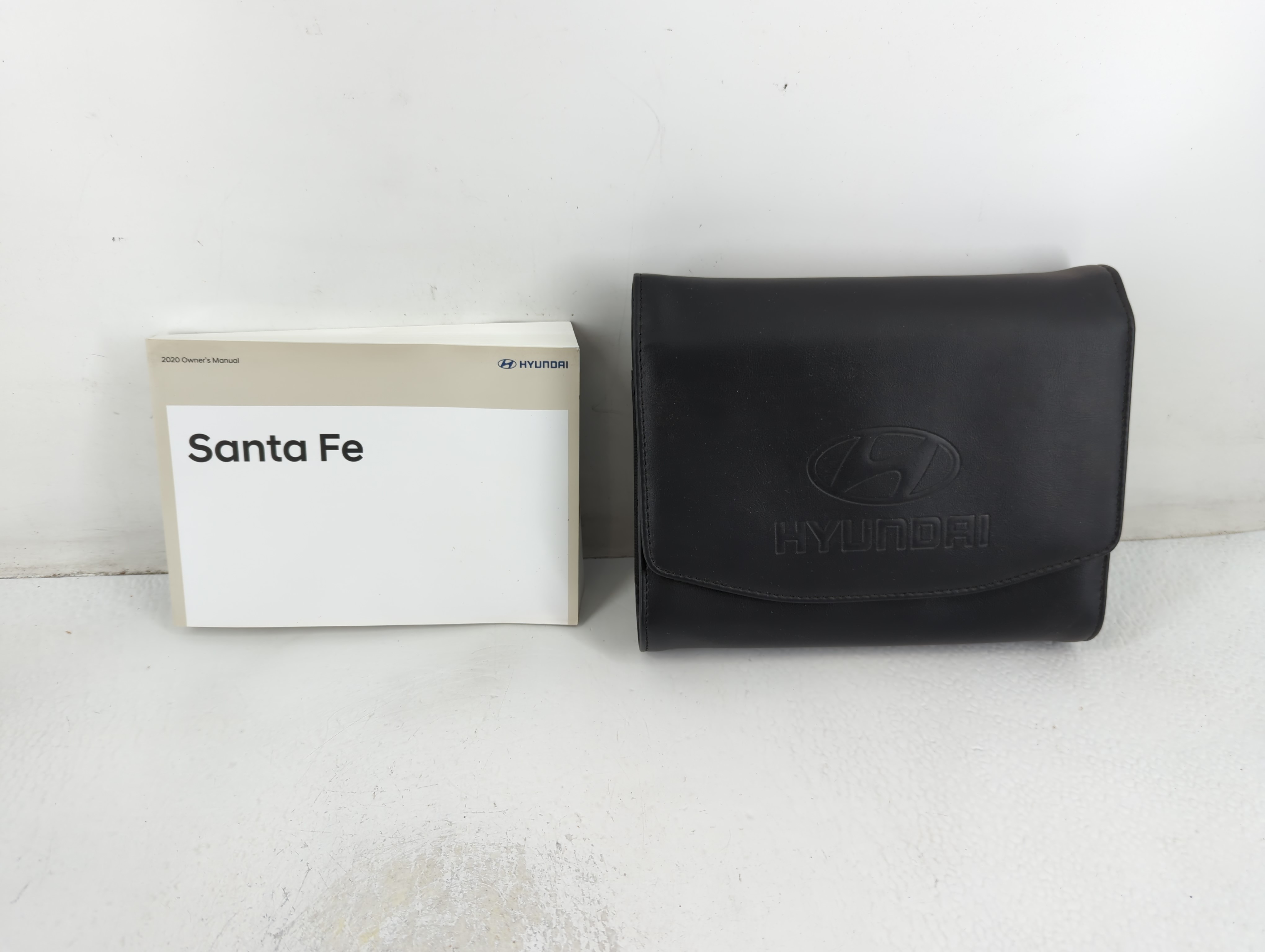 2020 Hyundai Santa Fe Owners Manual Book Guide 698963 - Oemusedautoparts1.com