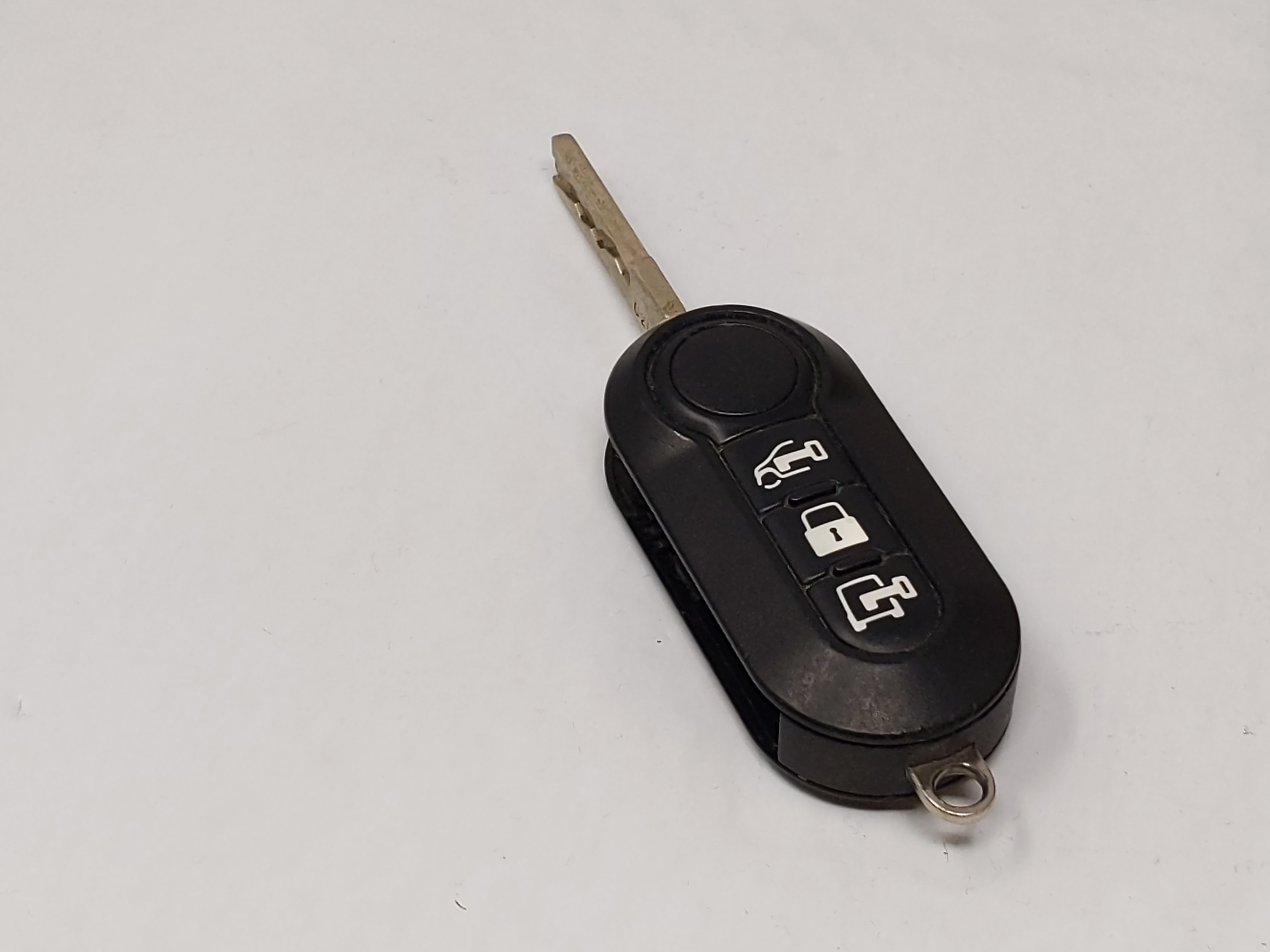Picture of 2015-2019 Ram Promaster 1500 Keyless Entry Remote Rx2trf198 3 Buttons 69934