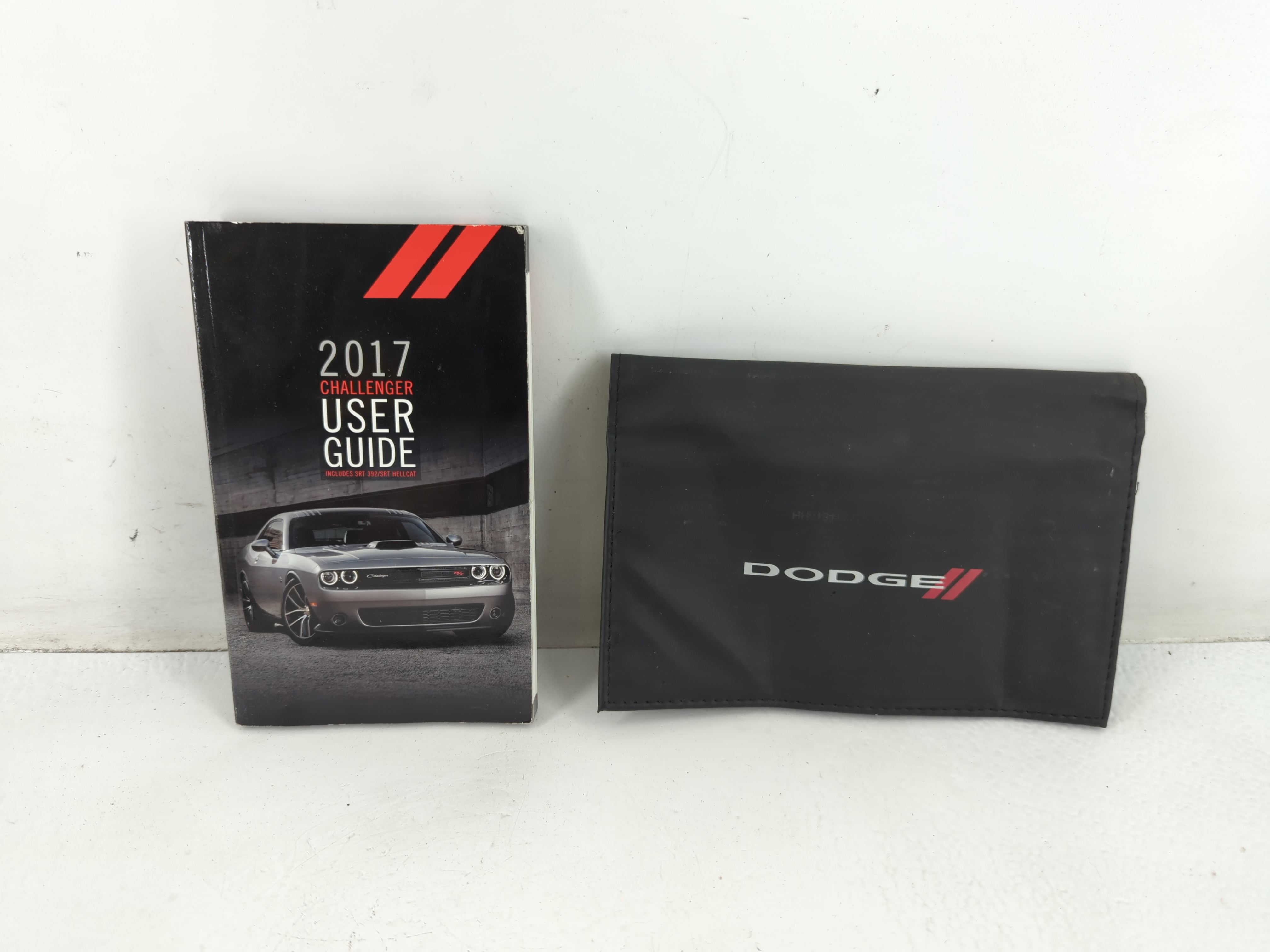 2017 Dodge Challenger Owners Manual Book Guide 699428 - Oemusedautoparts1.com