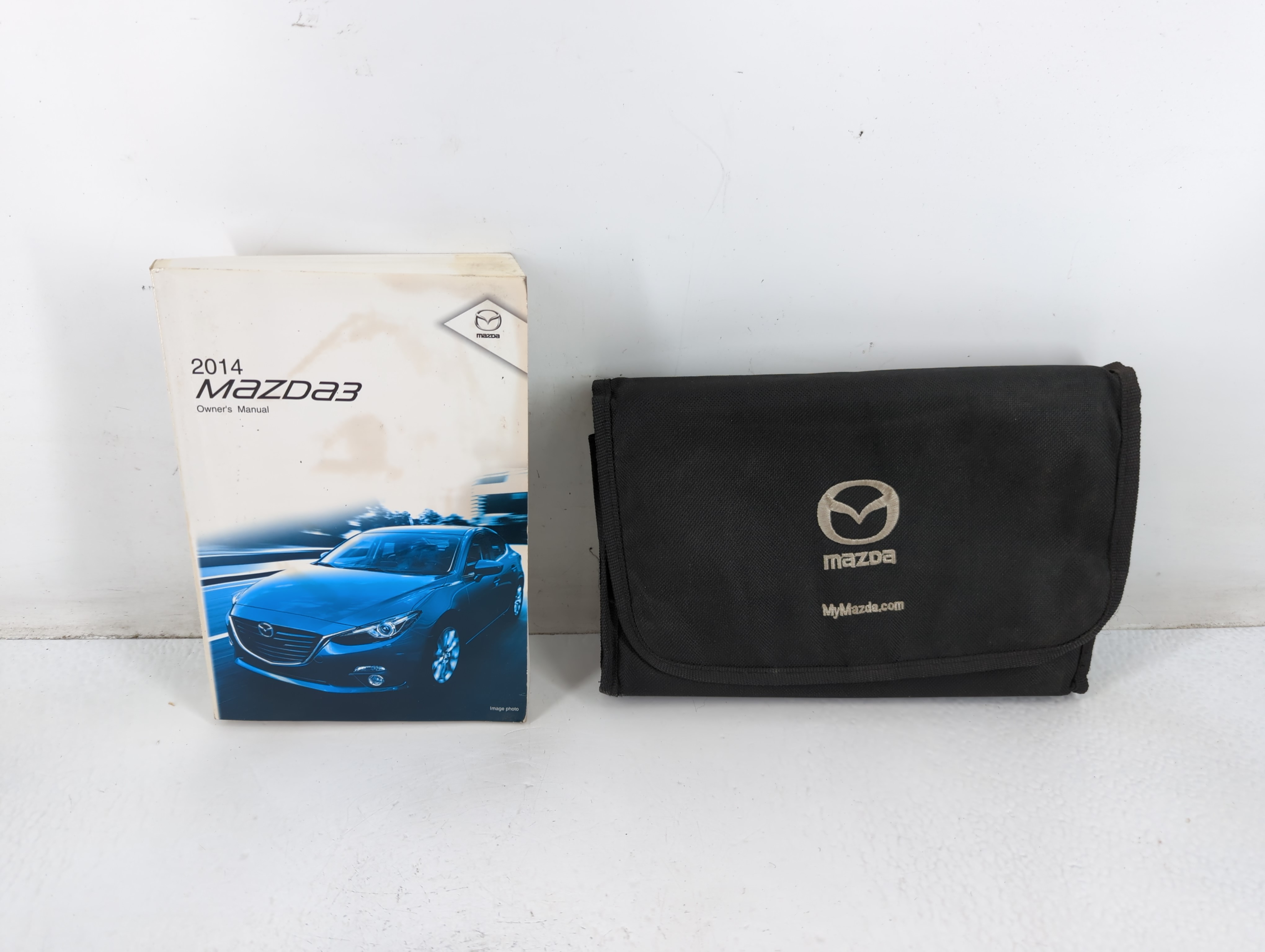 Picture of 2014 Mazda 3 Owners Manual Book Guide 699435