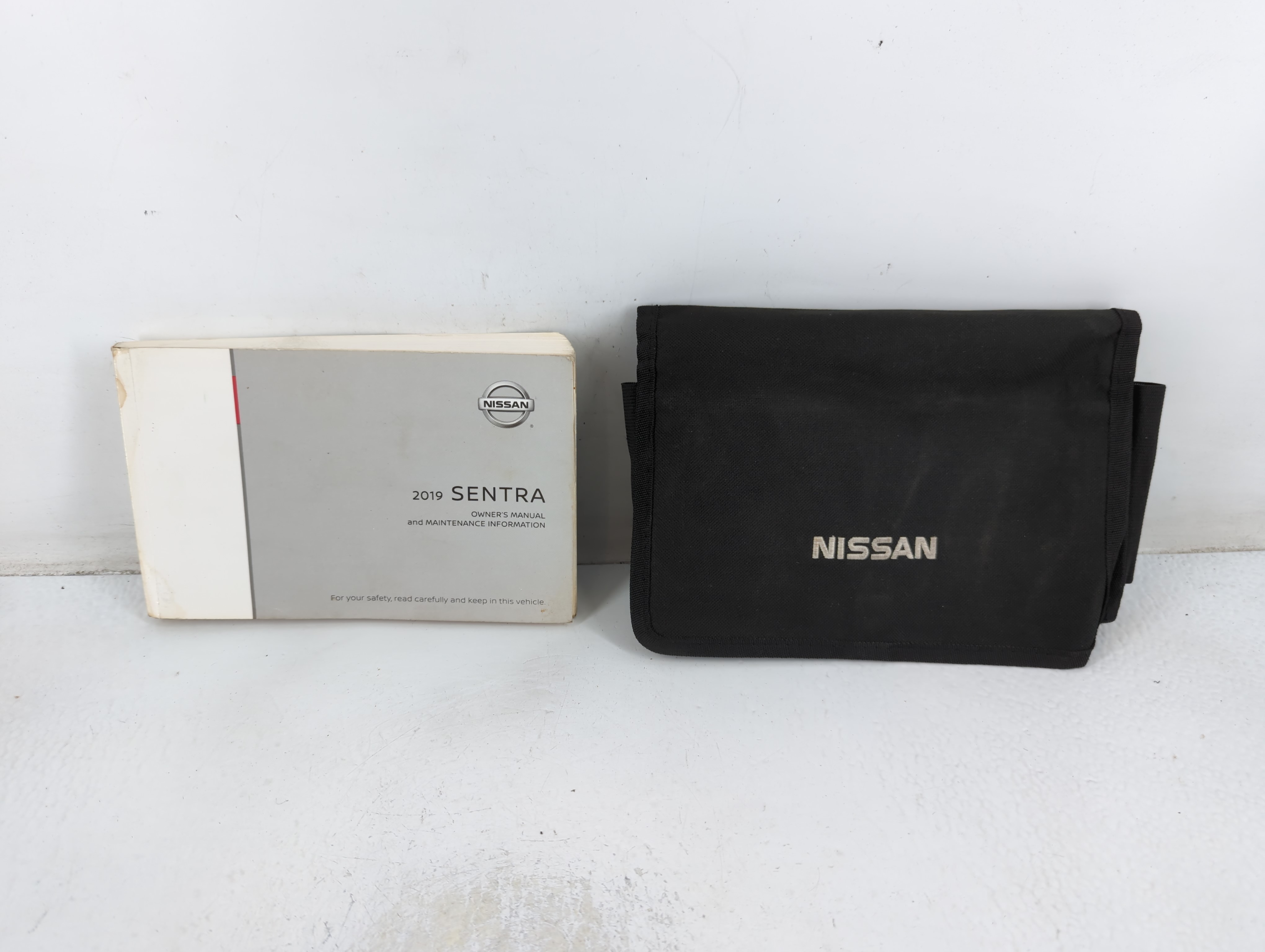 2019 Nissan Sentra Owners Manual Book Guide 699443 - Oemusedautoparts1.com