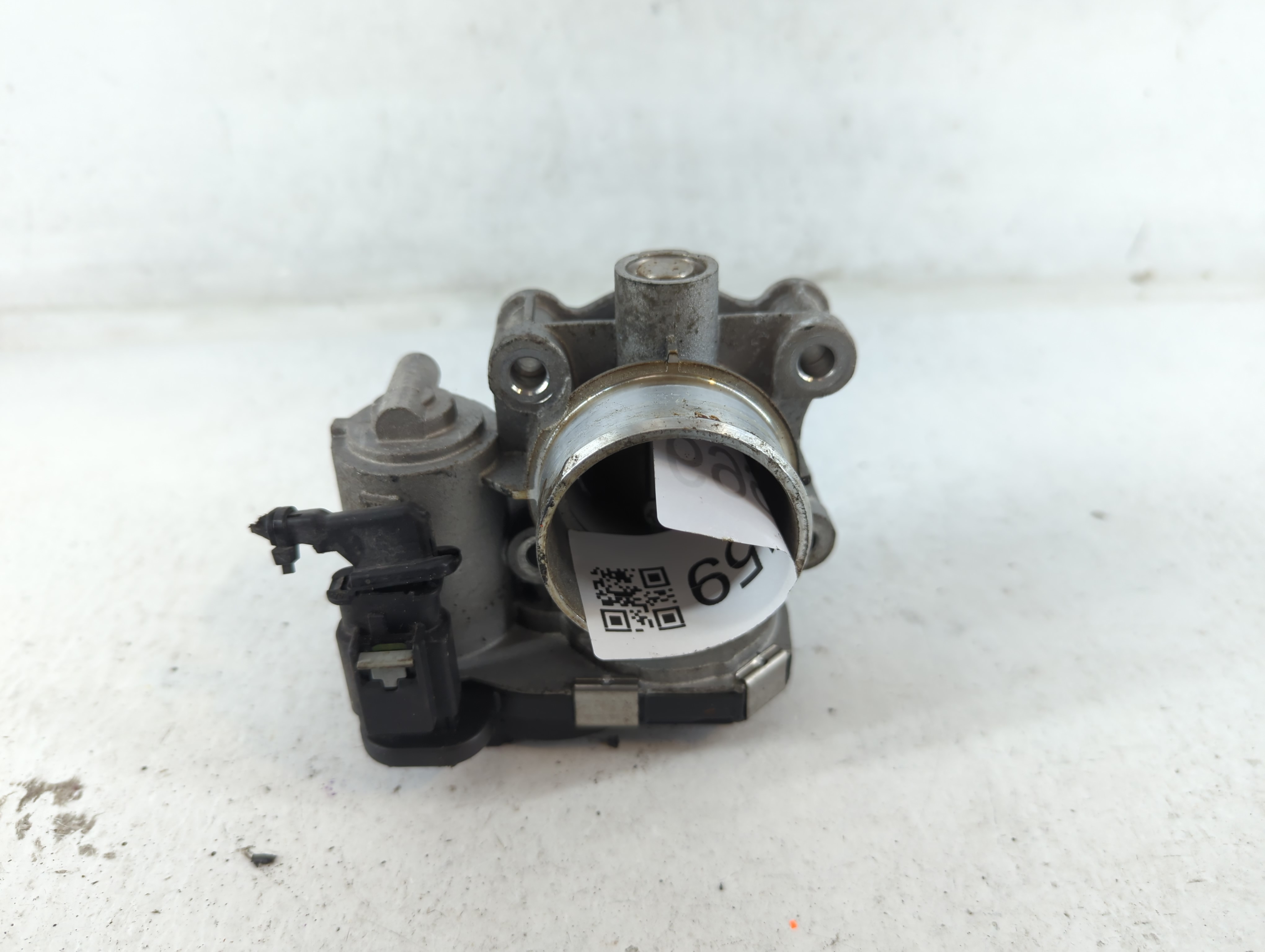 Picture of 2016-2022 Chevrolet Spark Throttle Body 699459