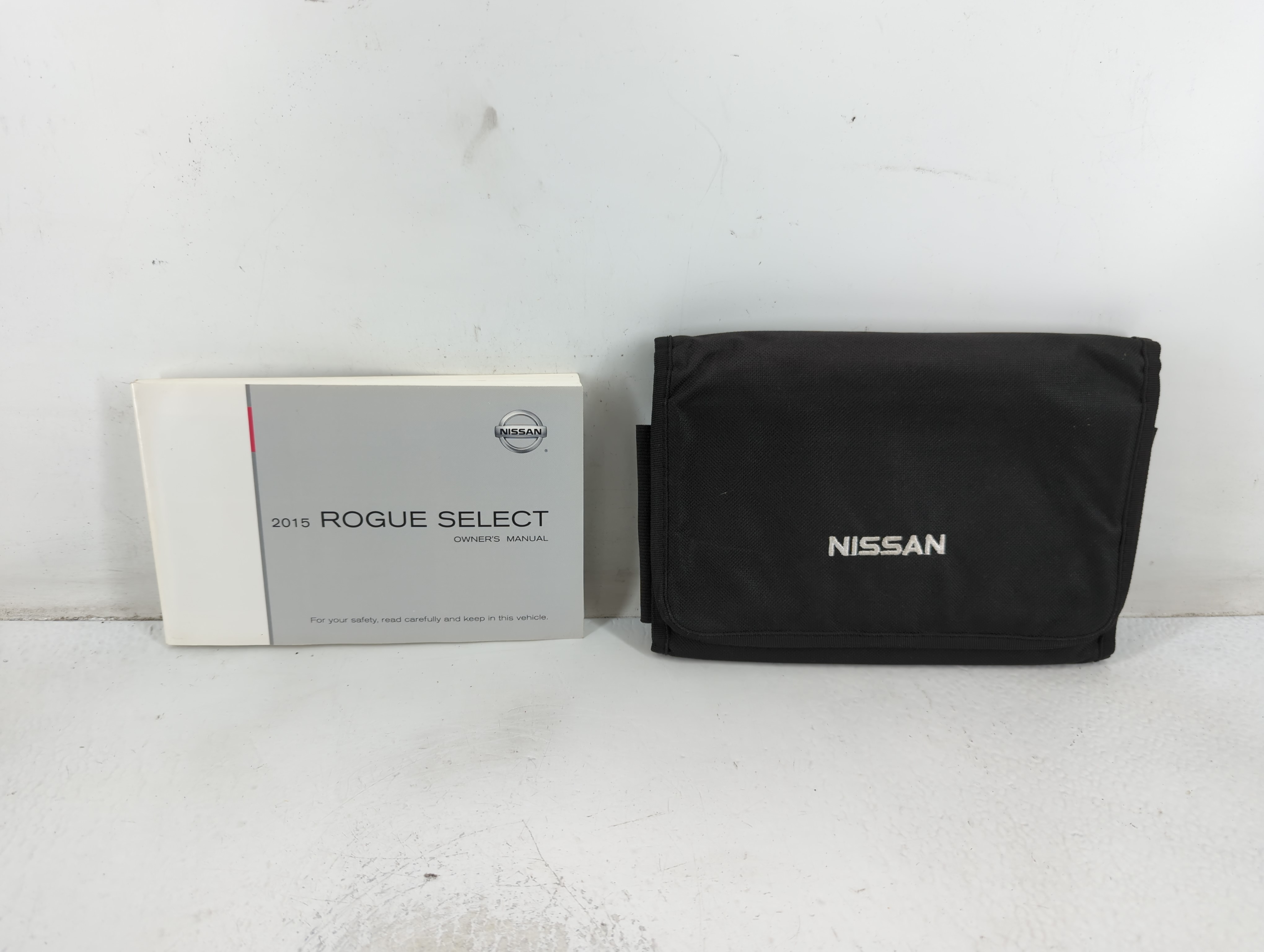 2015 Nissan Rogue Select Owners Manual Book Guide 699518 - Oemusedautoparts1.com
